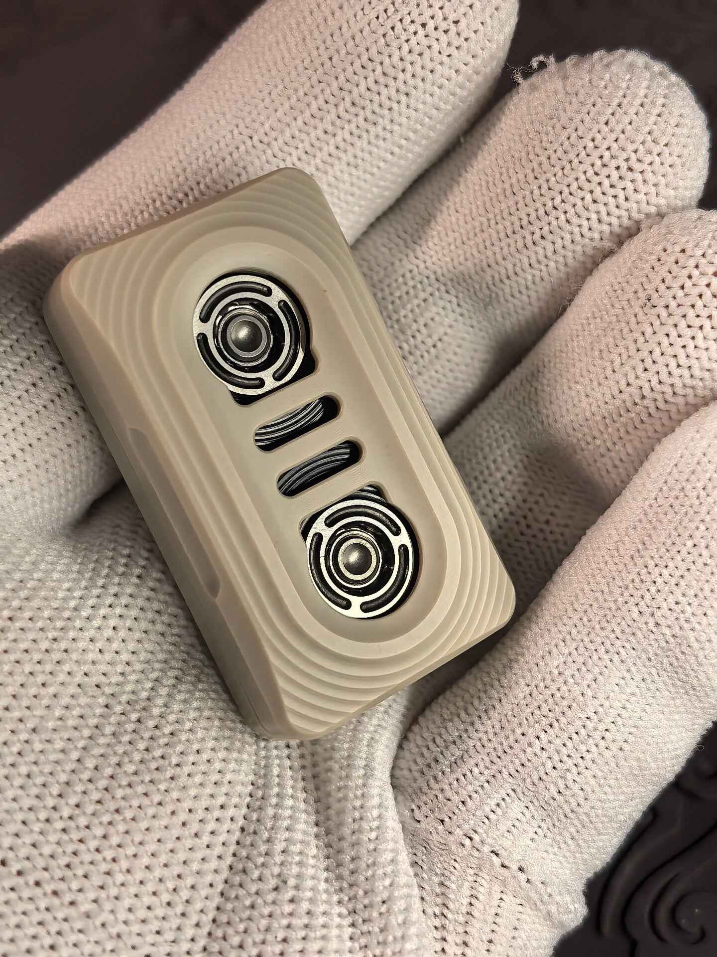 TAPE DRIVE PEEK