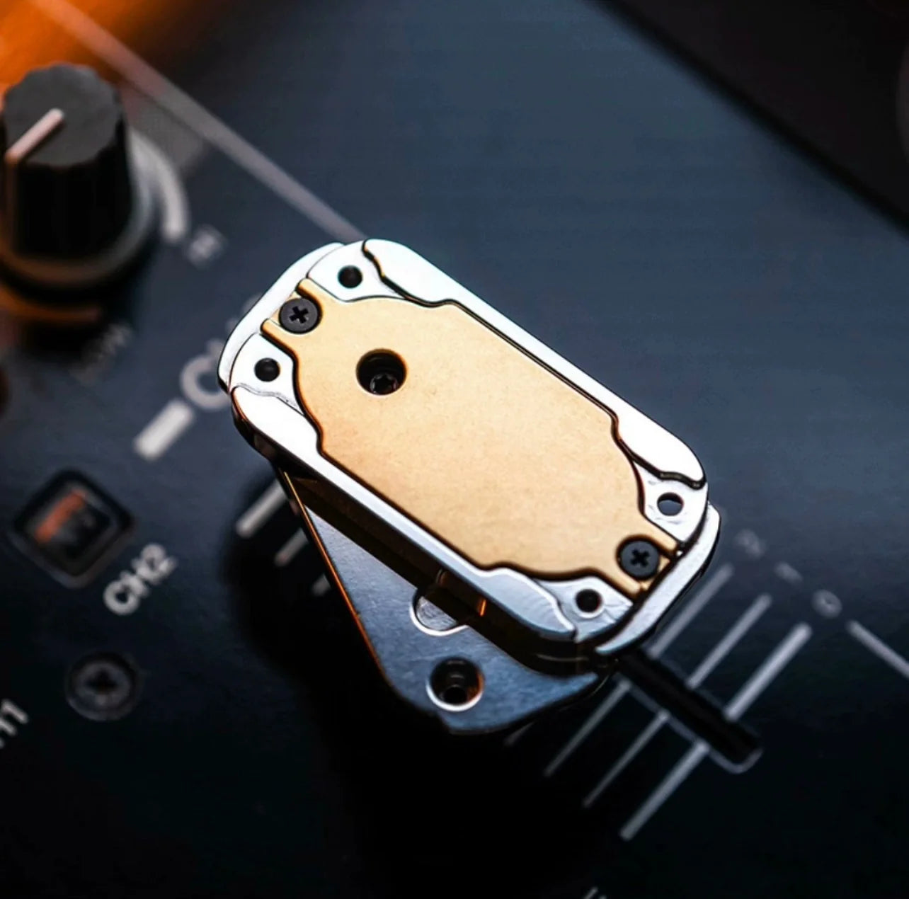 01EDC Slider
