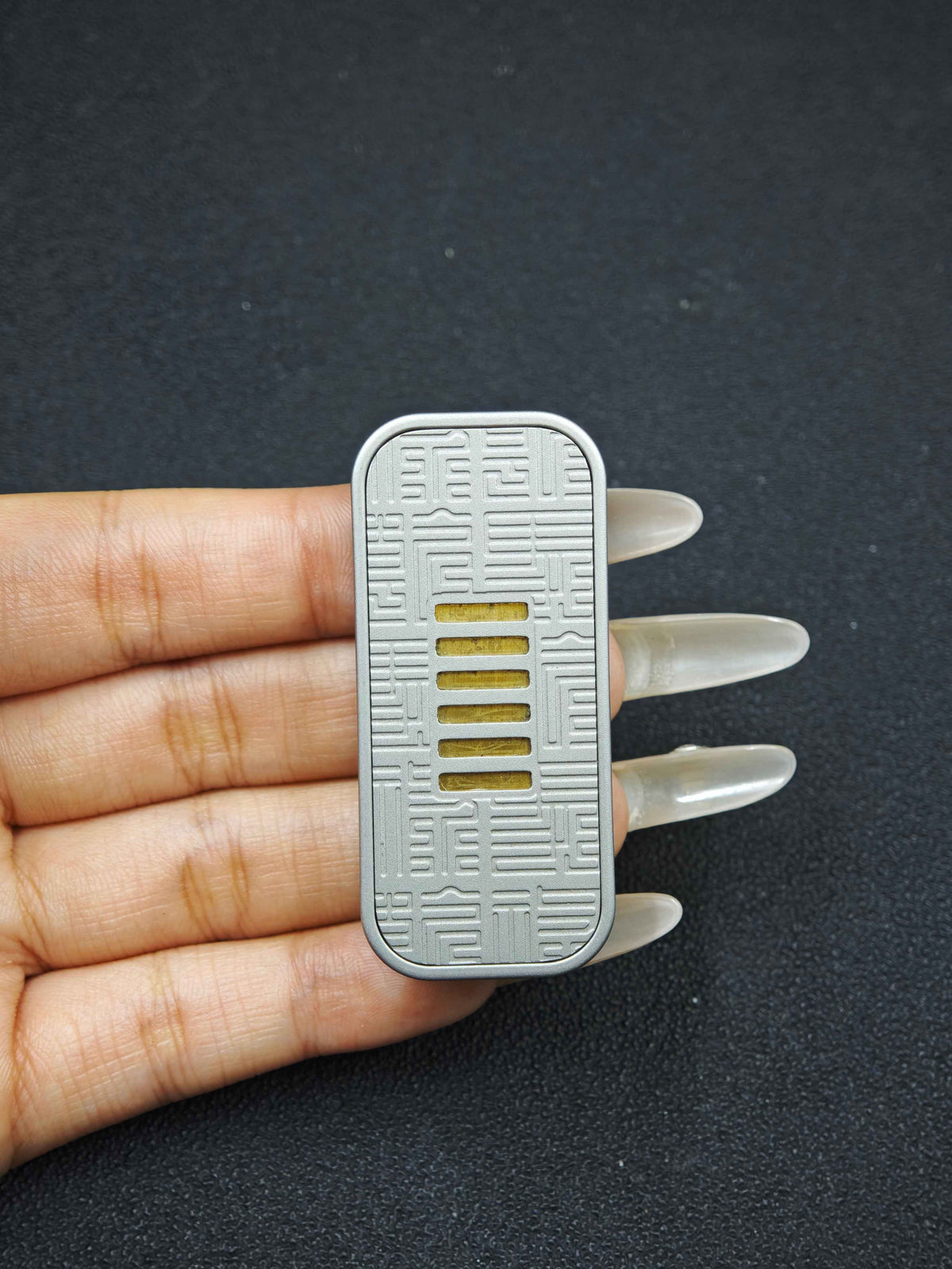 Wuji Slider Stainless Steel