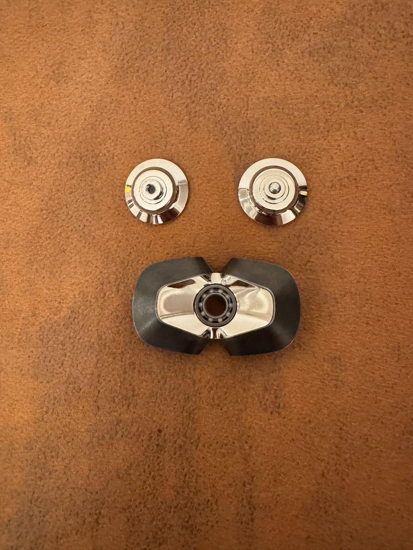 Lentic Titanium