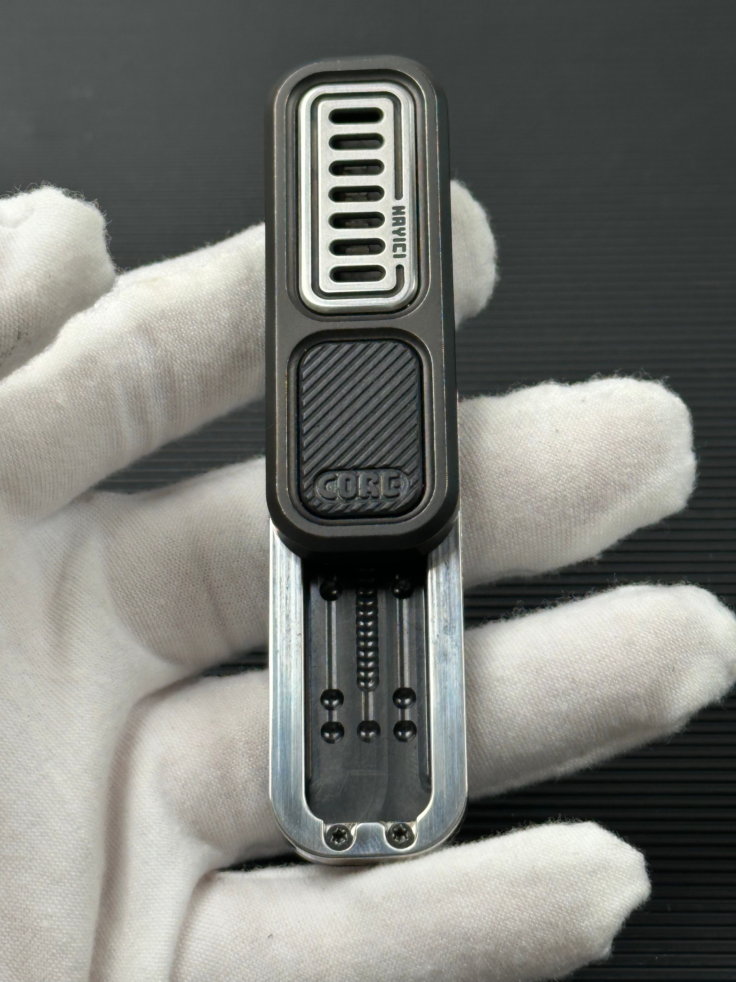 Eraser Titanium