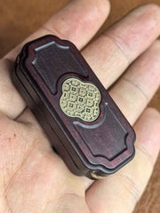 Ruyi Mechanical Slider Sandalwood