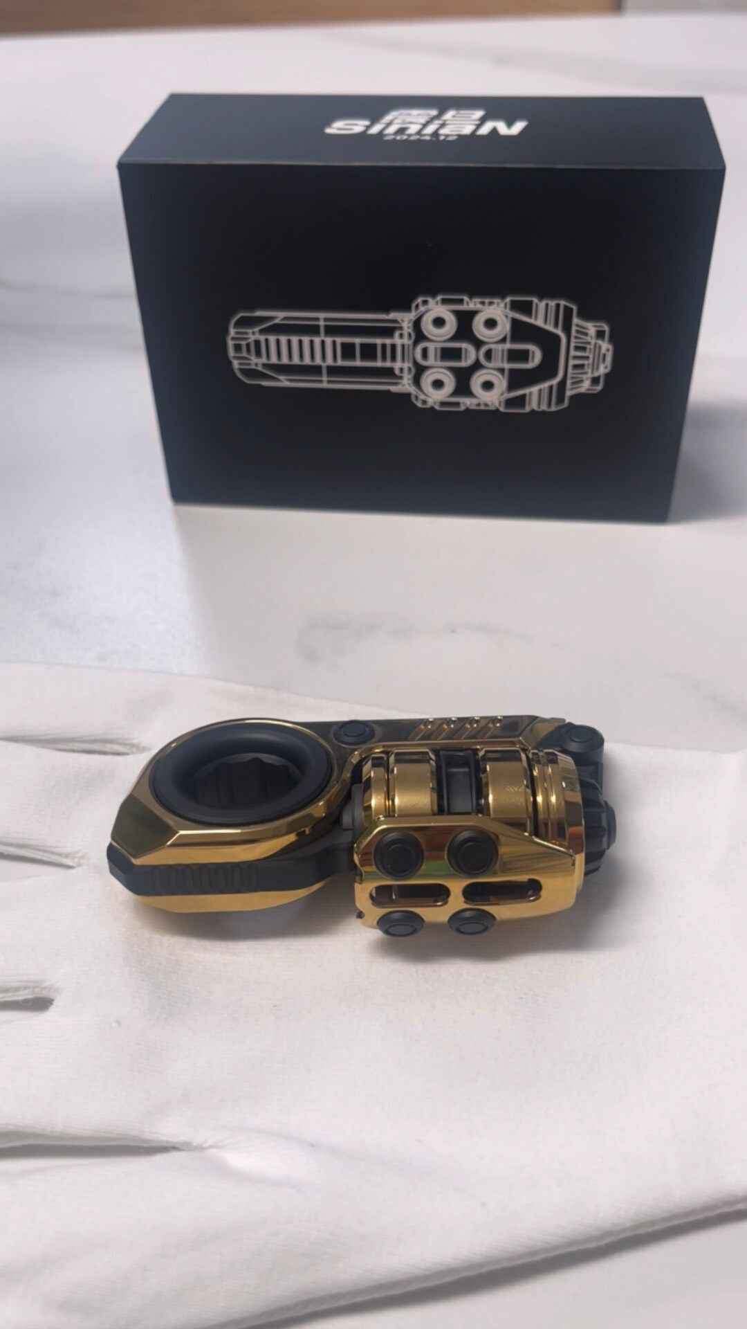 Sinian Titanium Stainless Steel