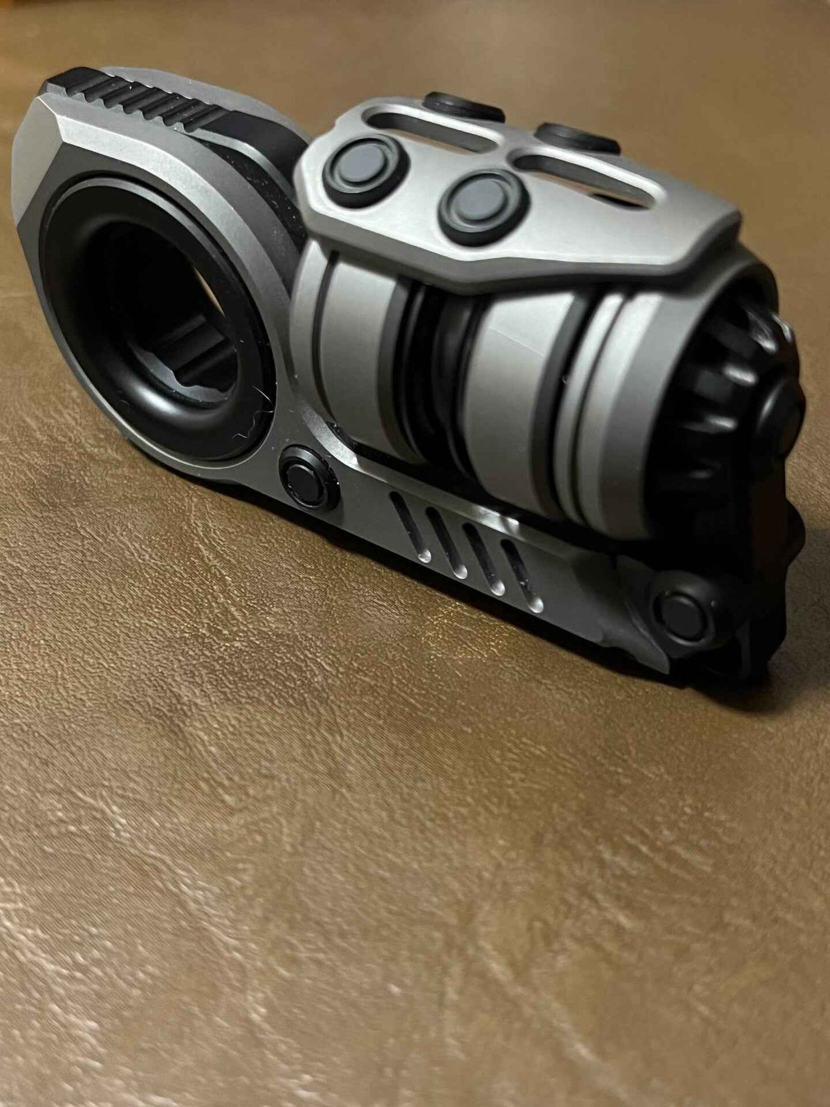 Sinian Titanium