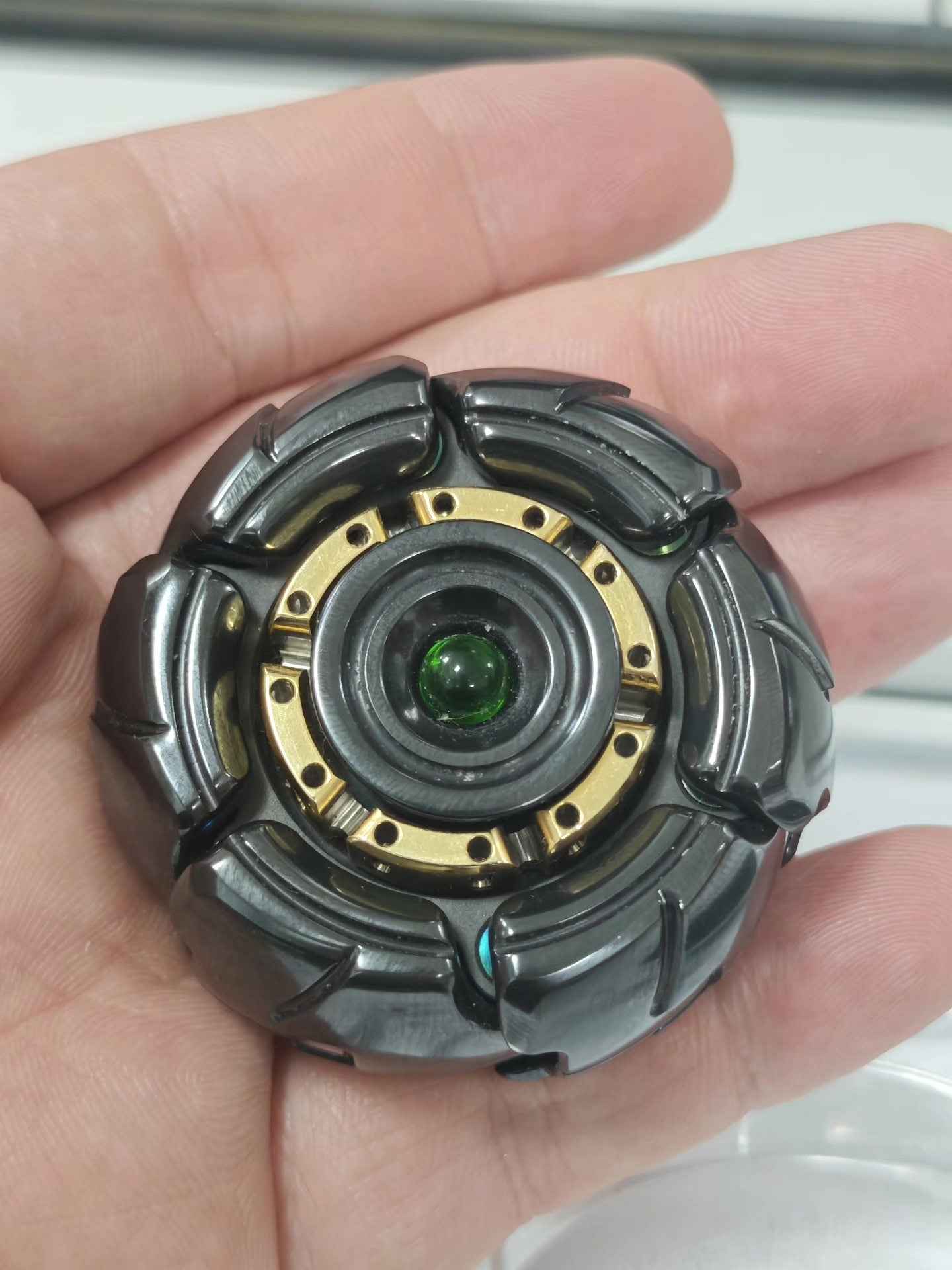PILLBUG Zirconium Limited Edition
