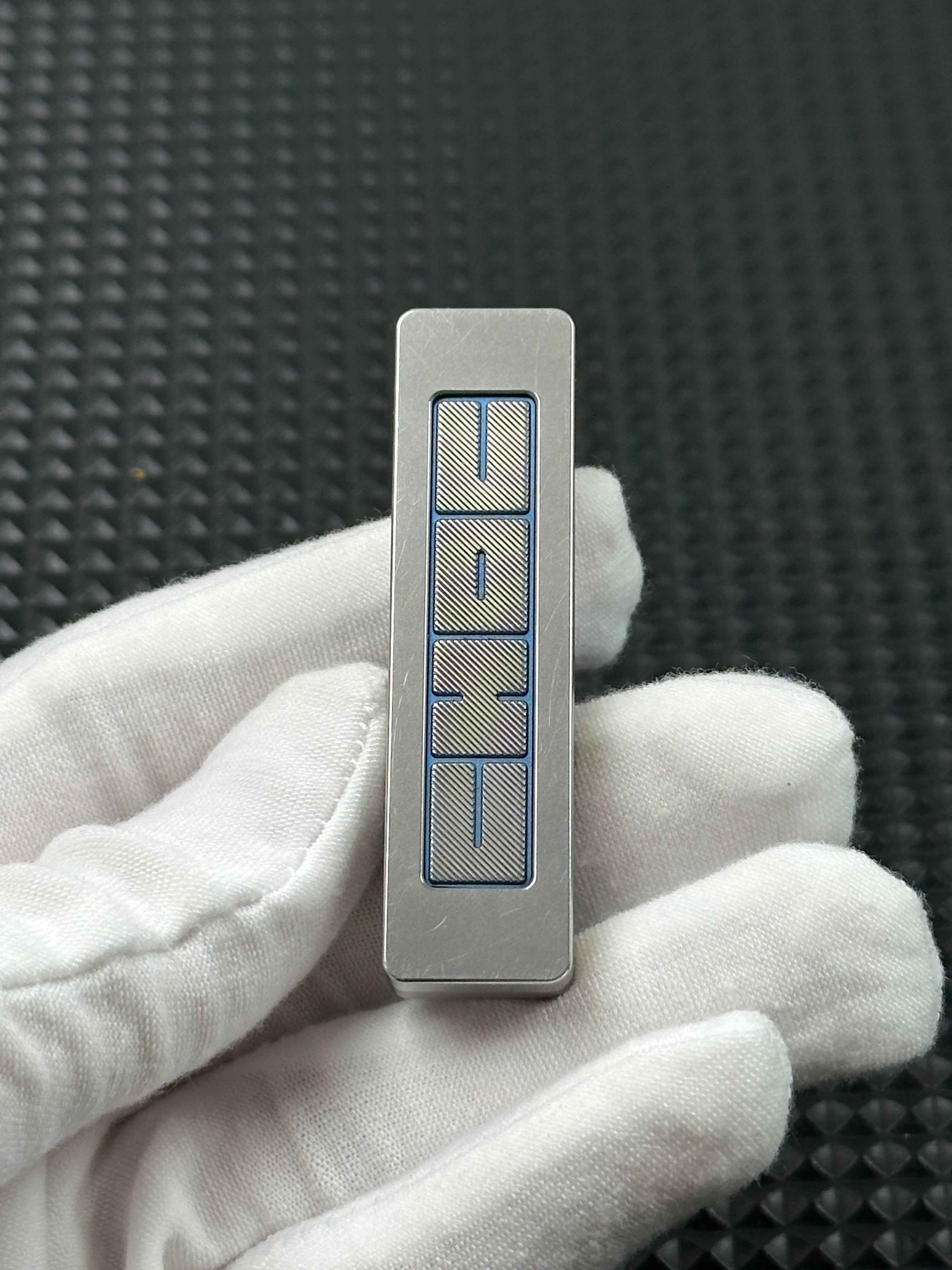 Choc Titanium