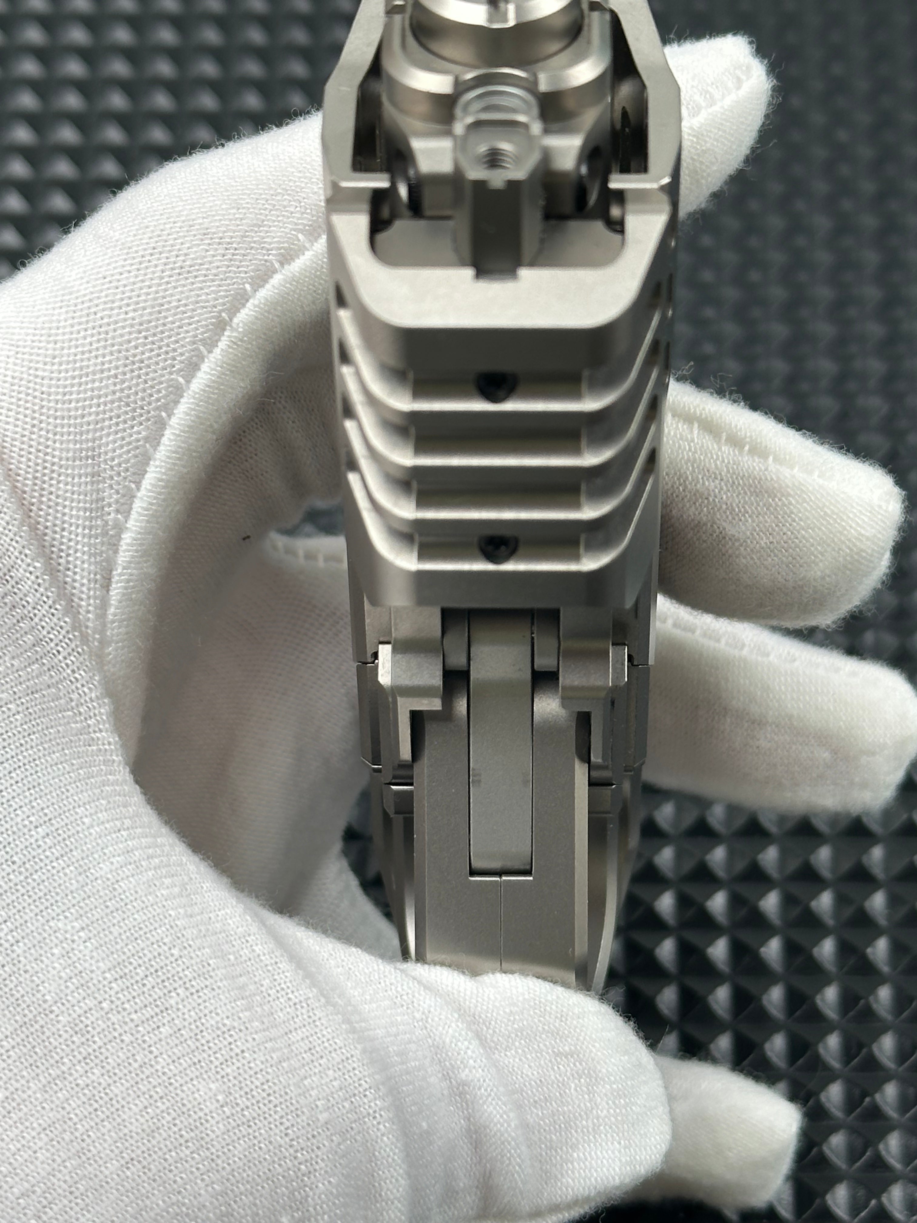 Punnk Titanium