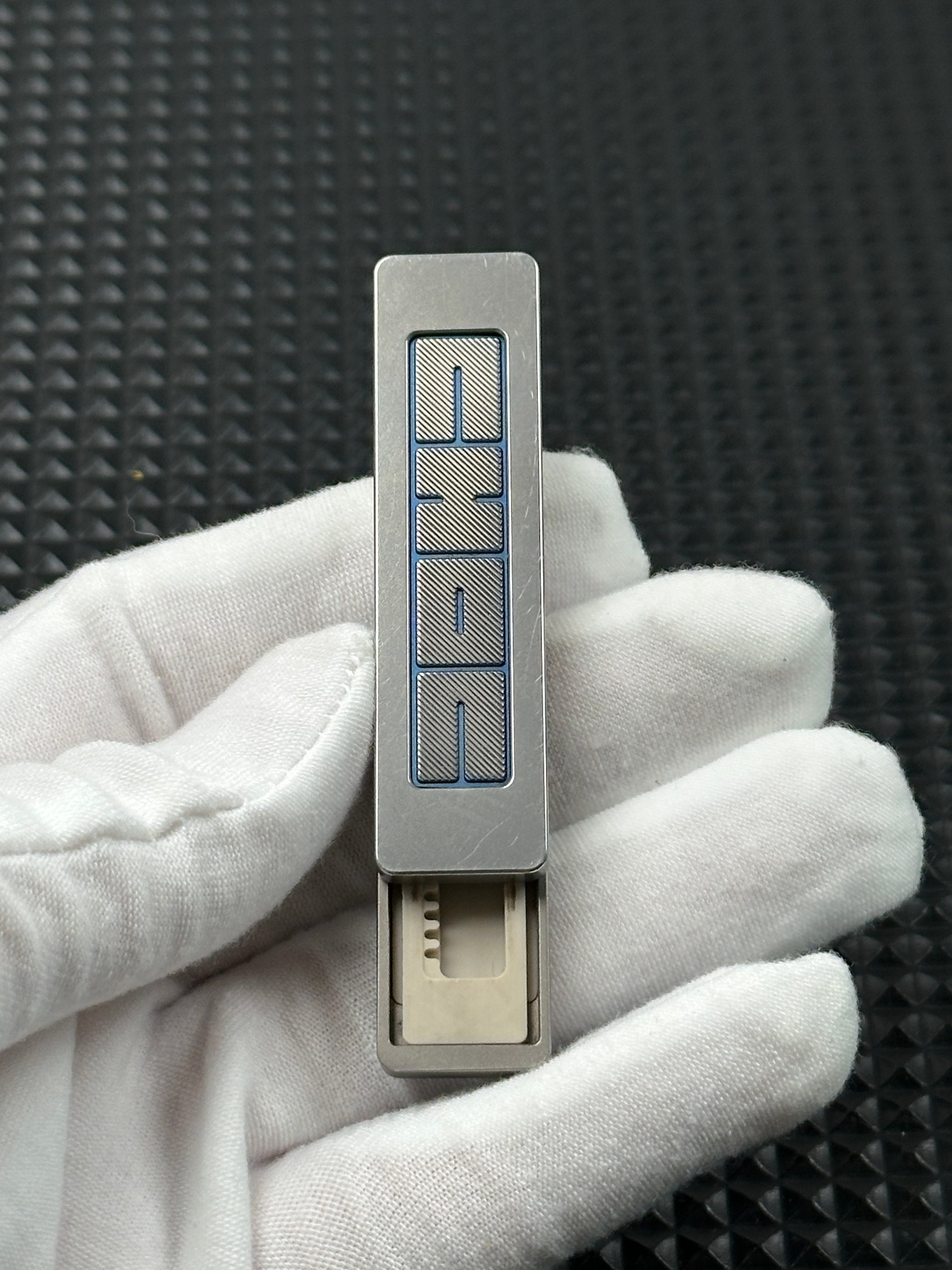 Choc Titanium