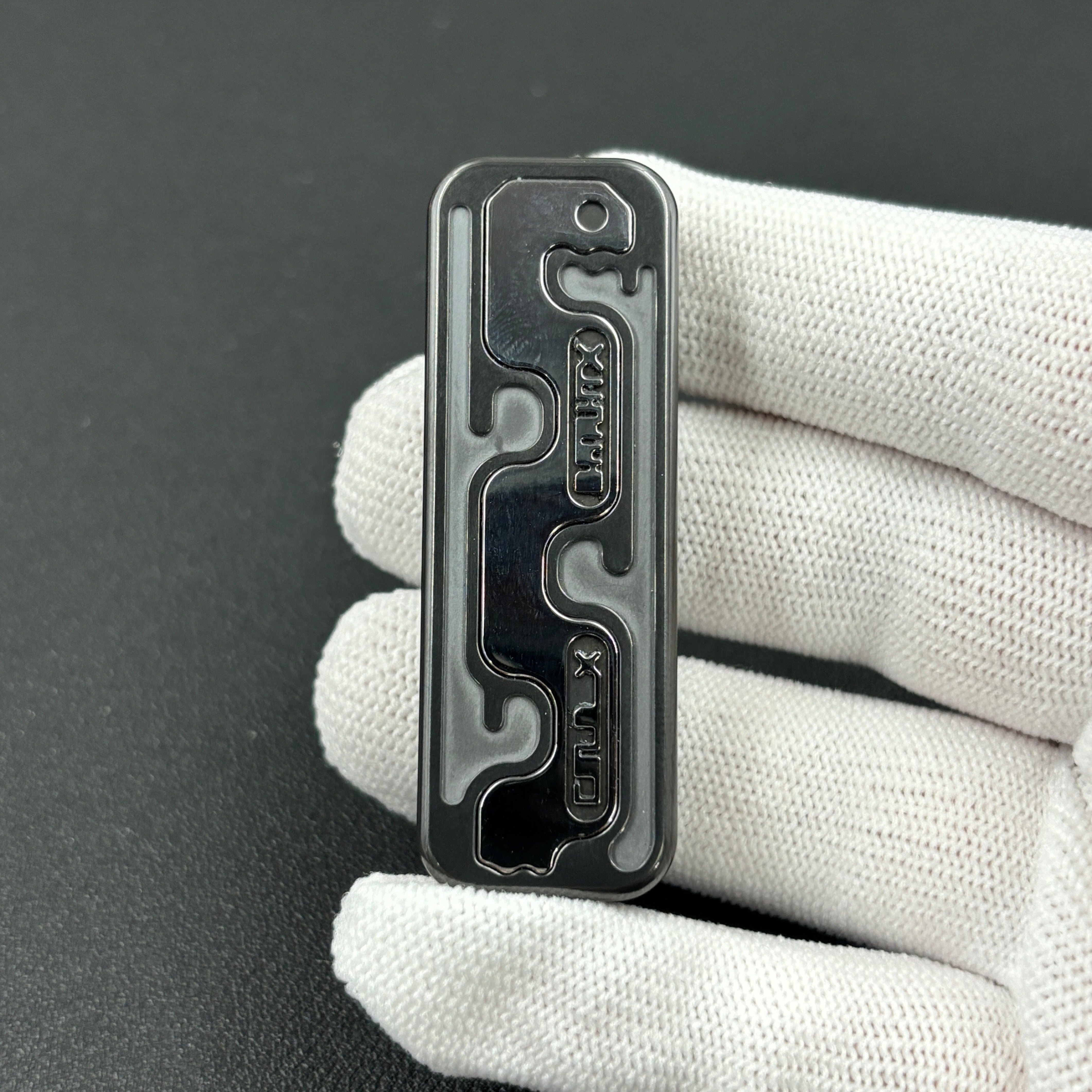 Snake Zirconium