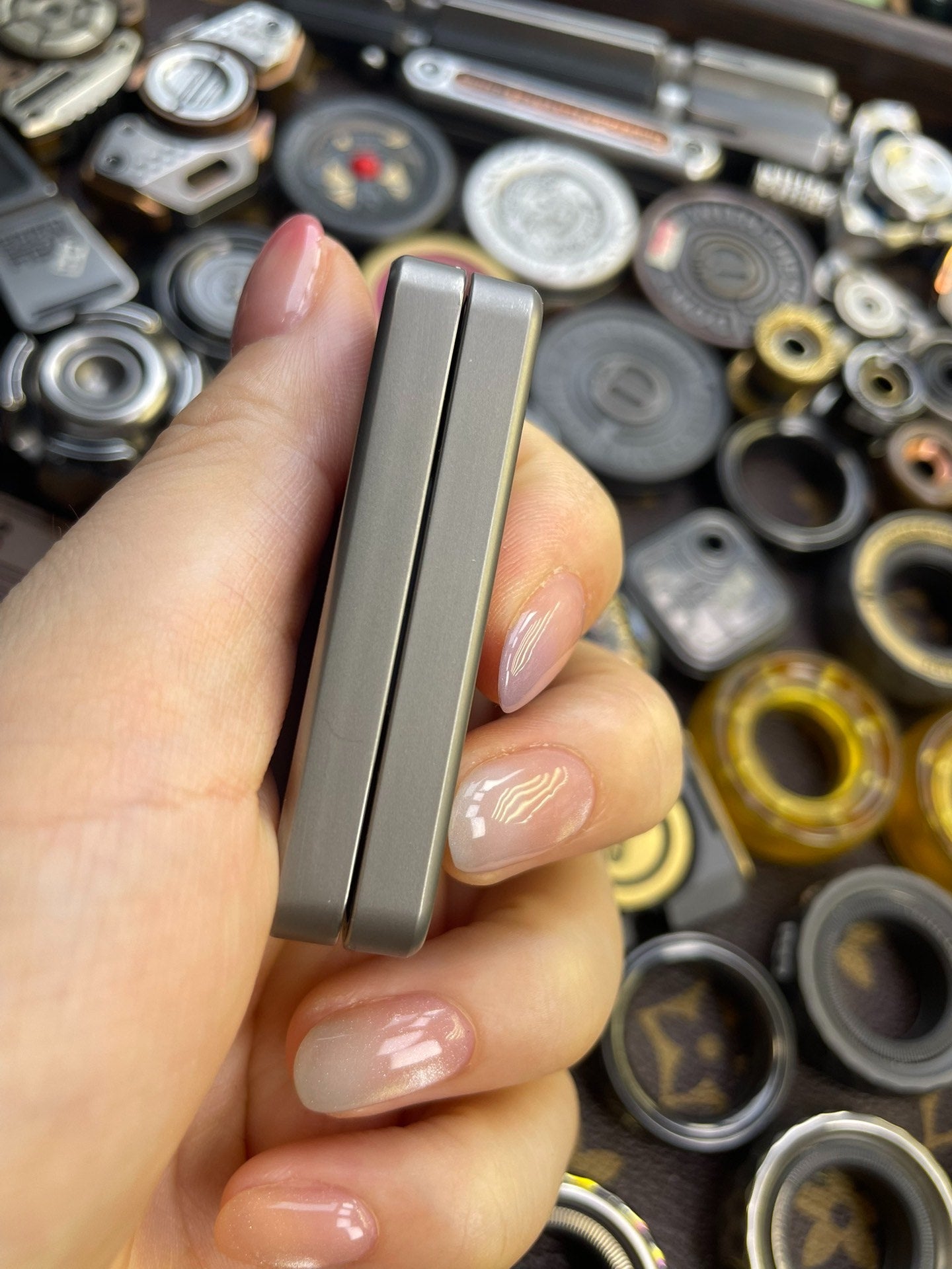 Zhong Kui Paperweight Titanium