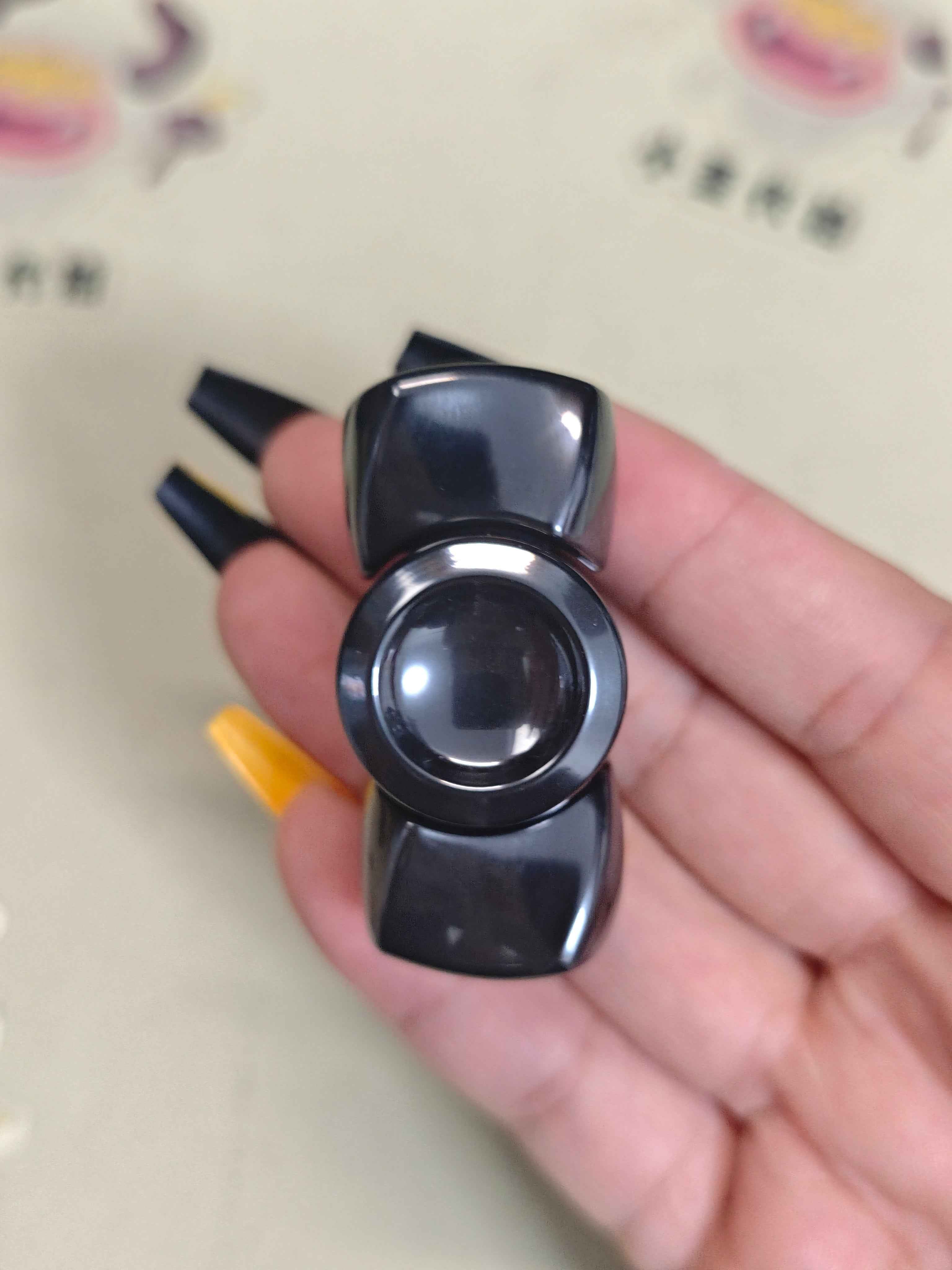 Zen Zirconium