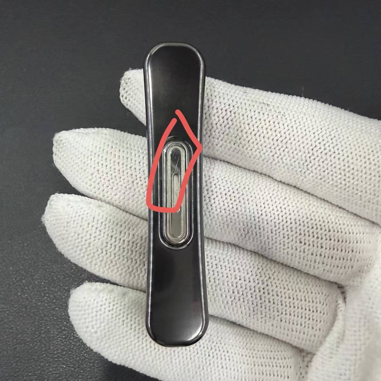 Snake Zirconium
