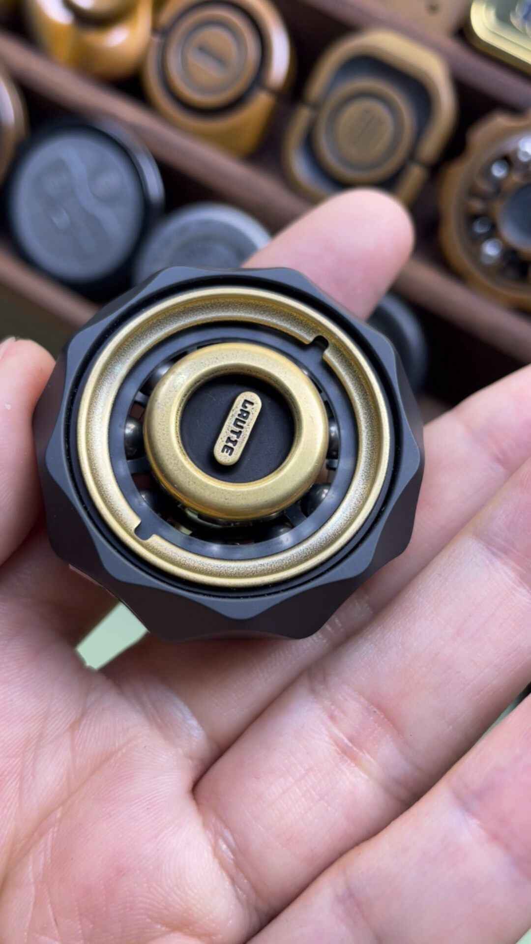 BIT05 Zirconium