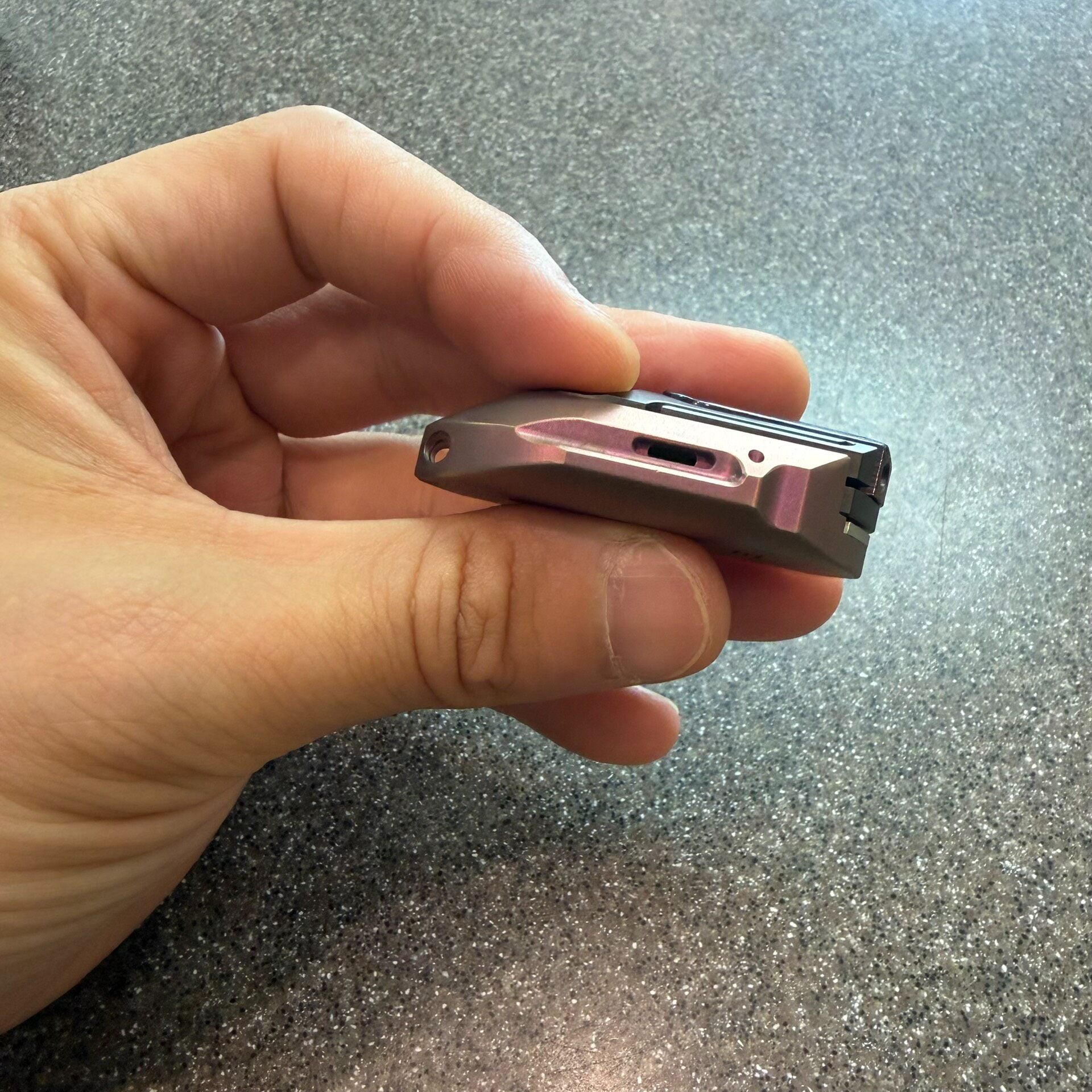 Roche Strike Titanium Zircuti