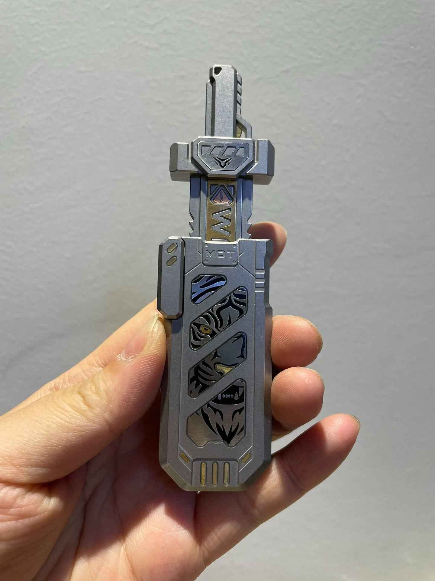 Sky Breaker Stainless Steel
