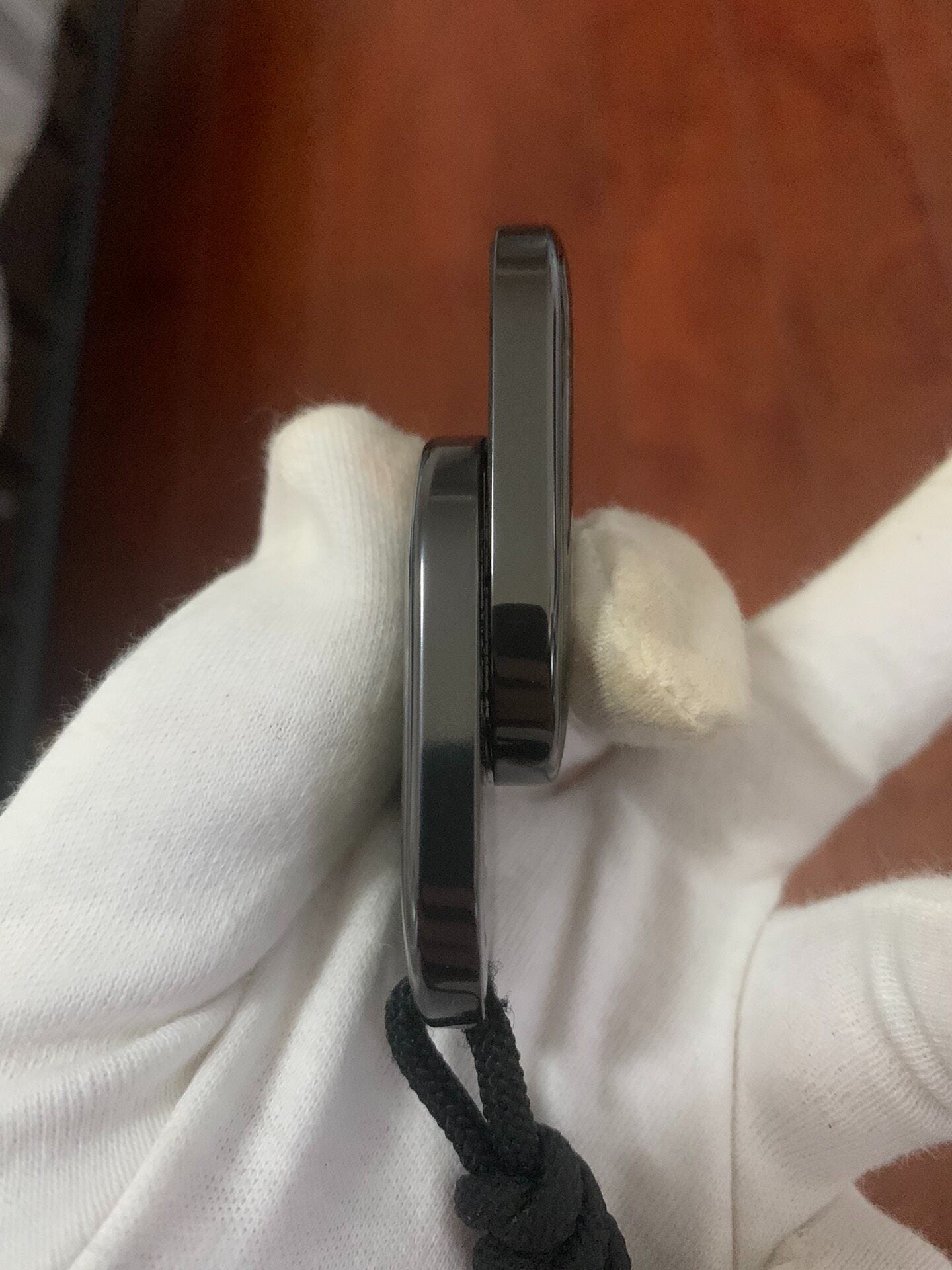 Groove Zirconium