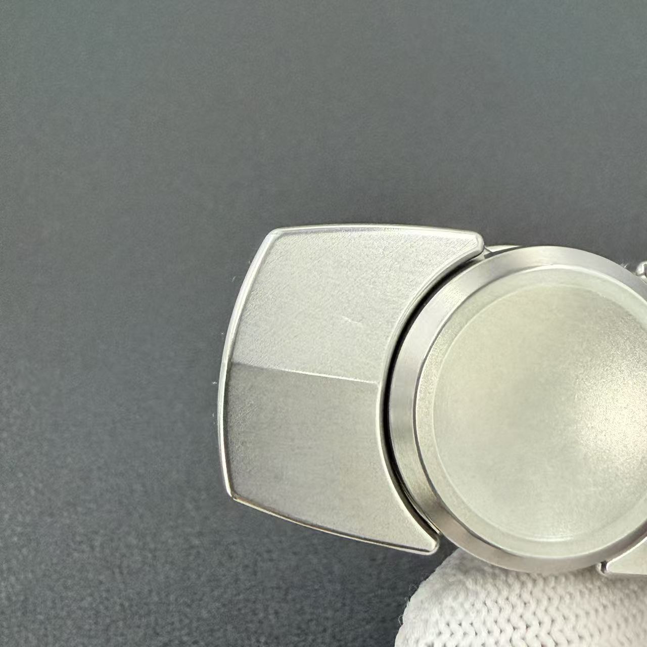 Dawn Stainless Steel Stonewashed