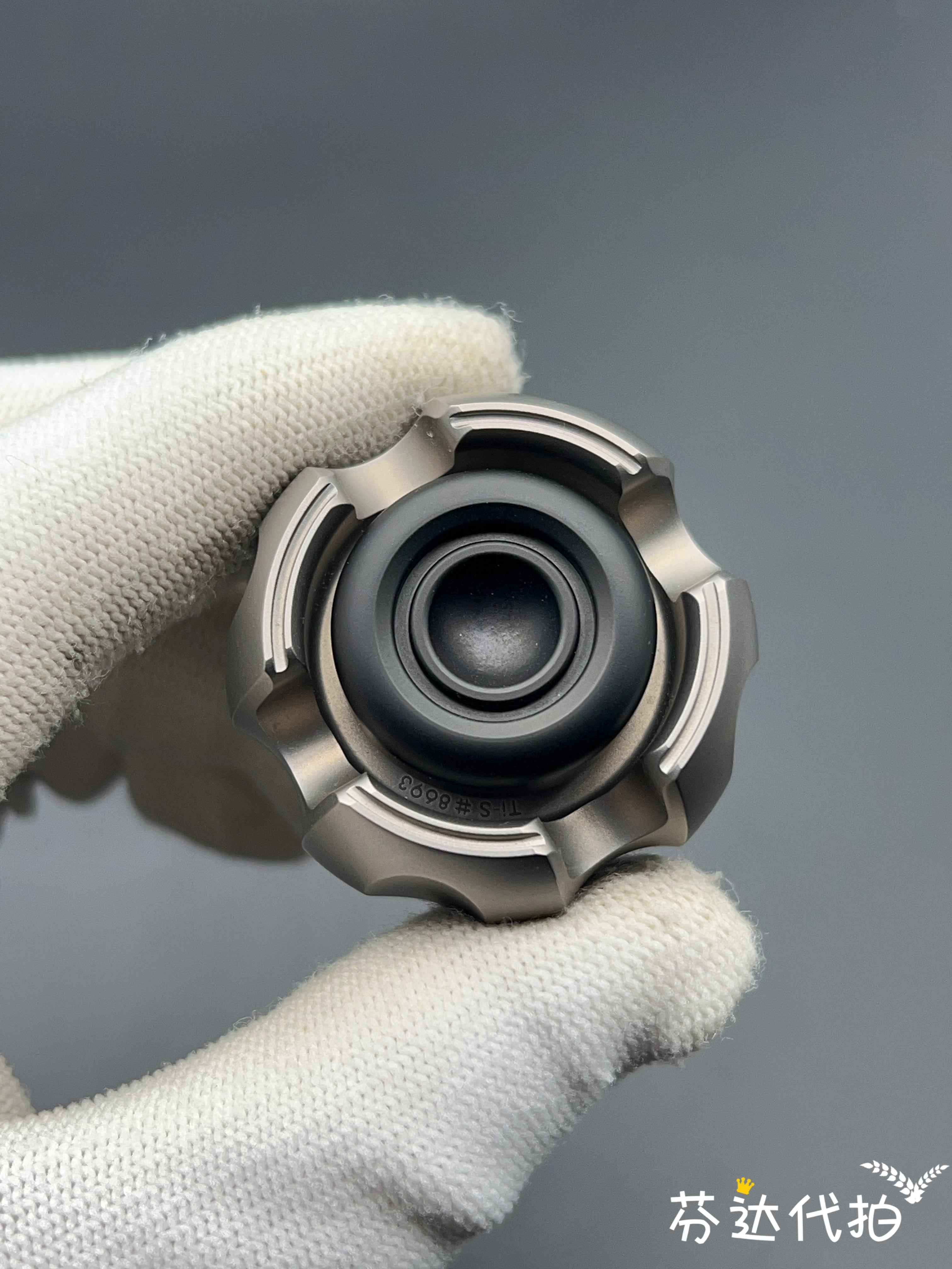 Noiz Titanium
