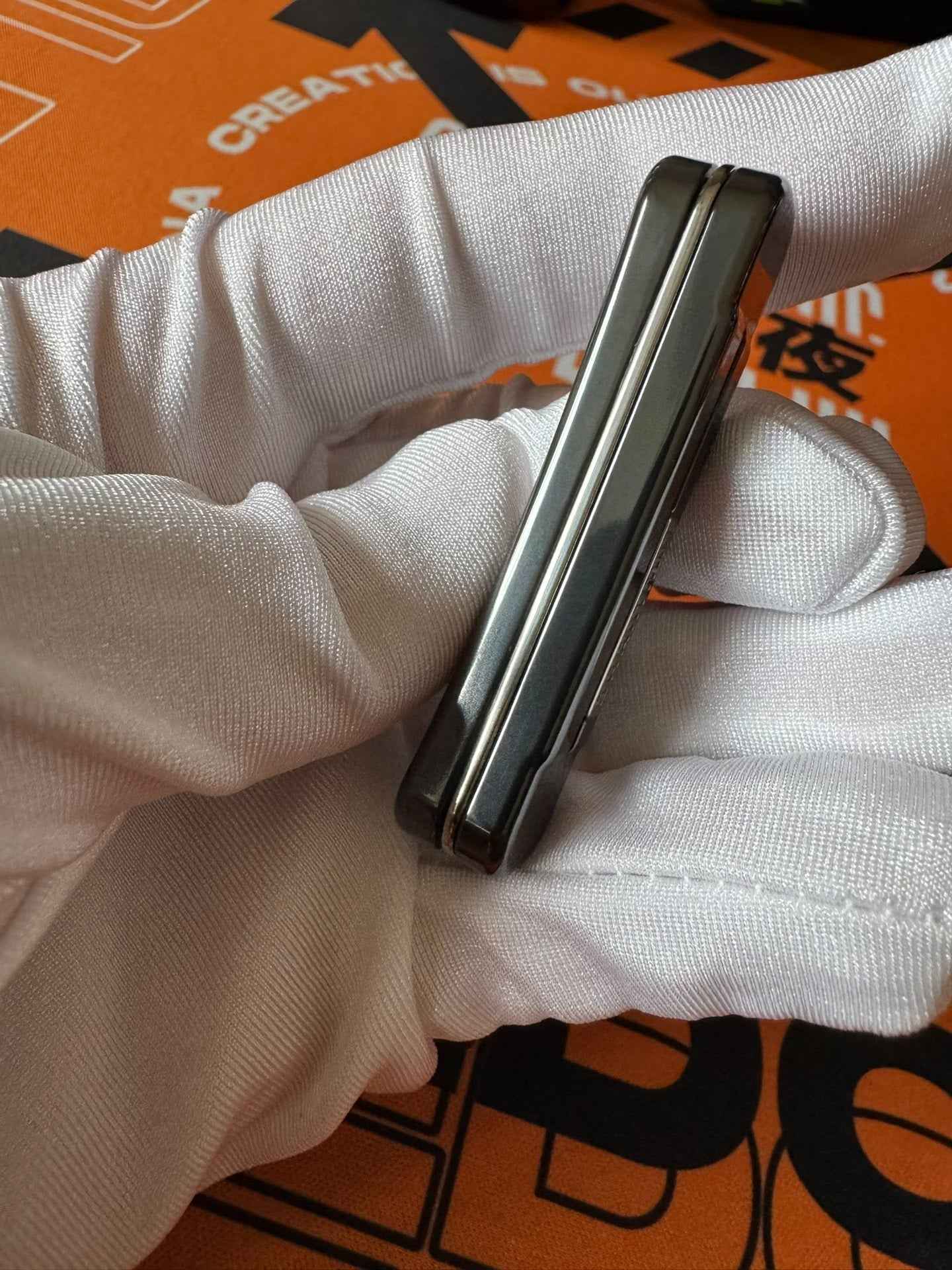 Snake Zirconium
