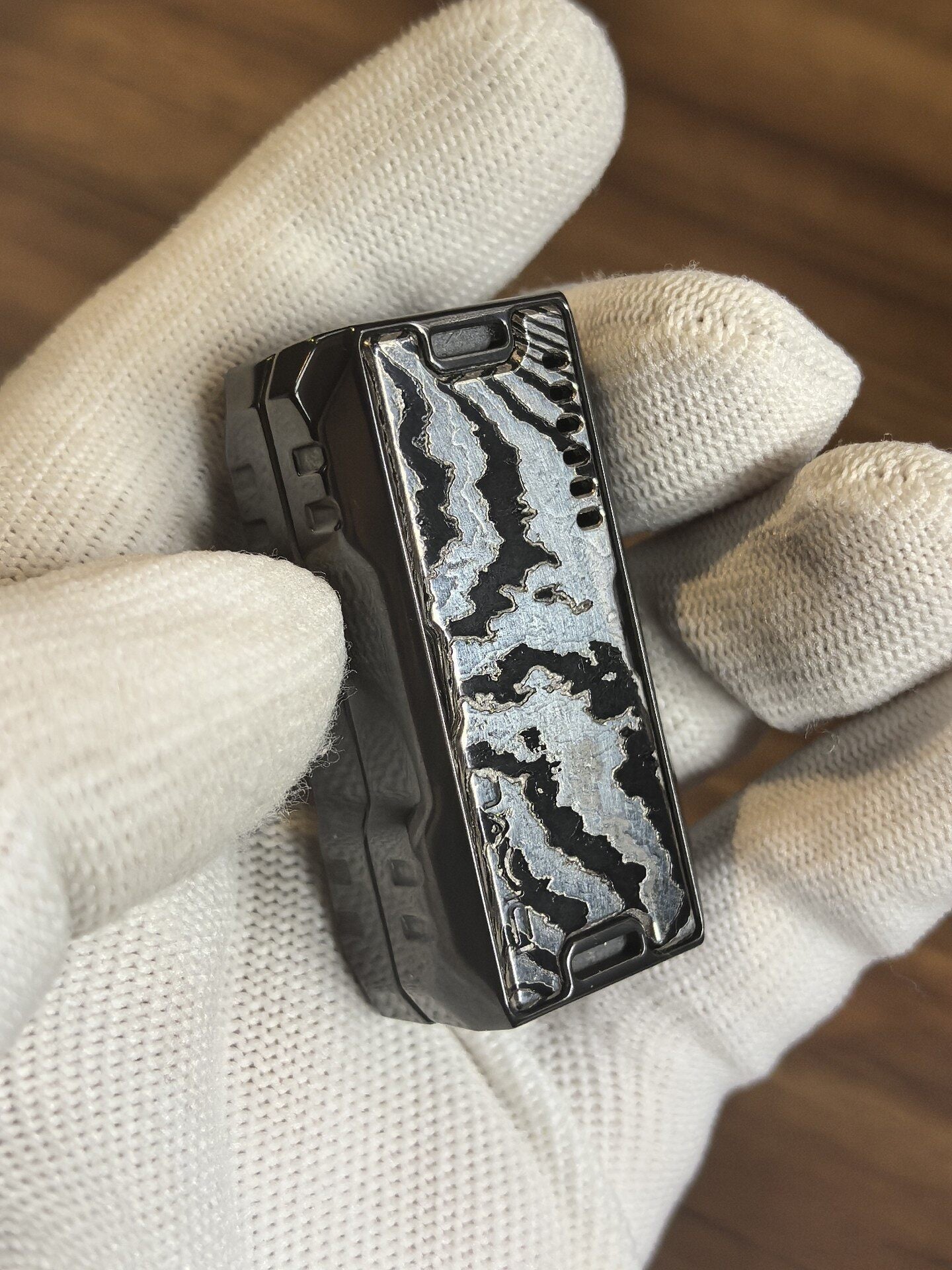 CORE WAVE Zirconium