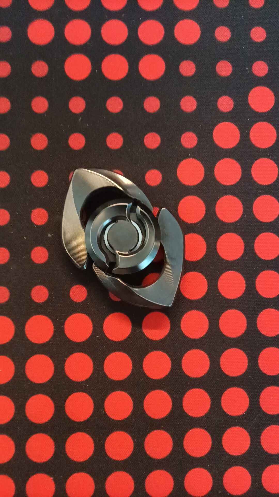 Baby Dolphin Zirconium
