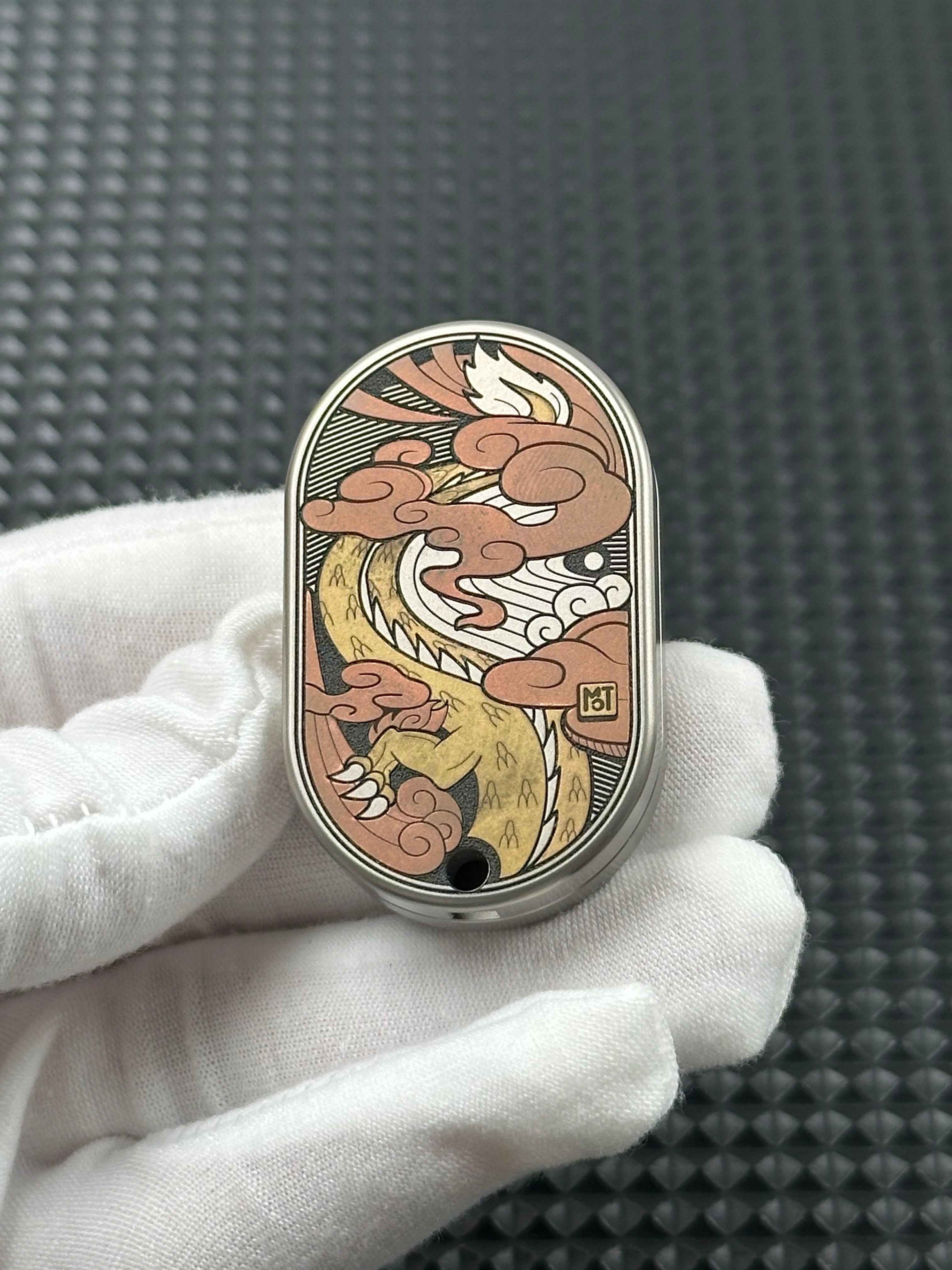 Couture Dragon Rhythm Titanium