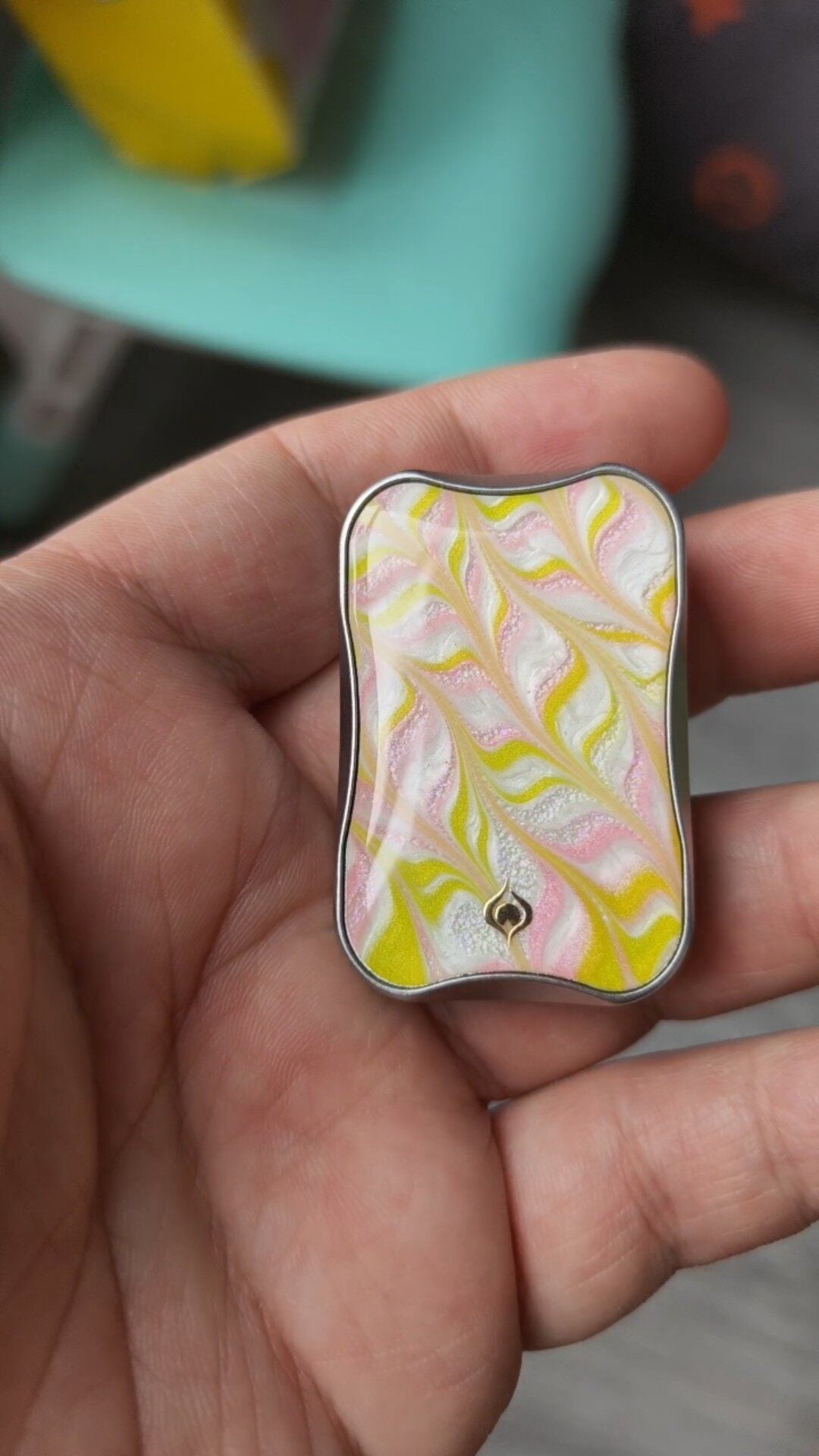 Aura Sand Stainless Steel