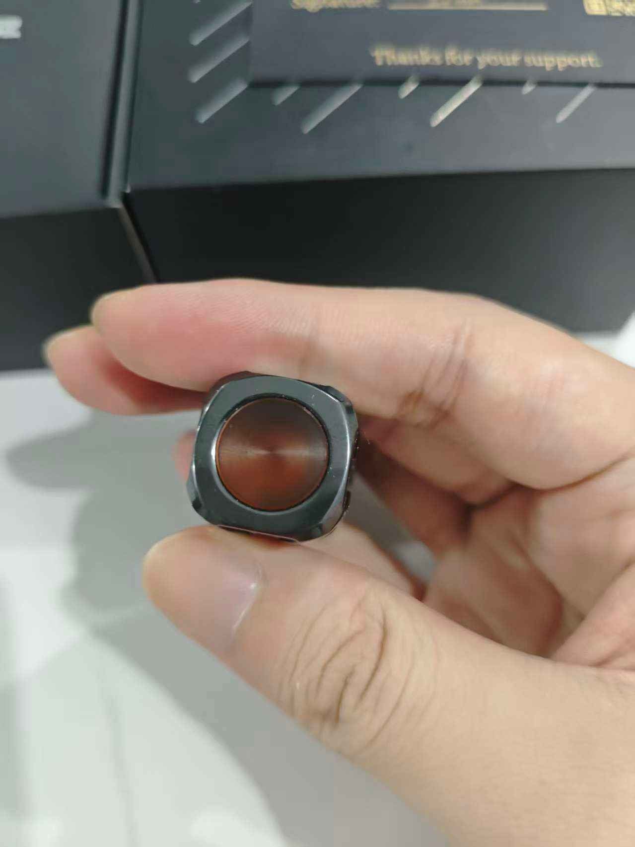 Phase Zirconium
