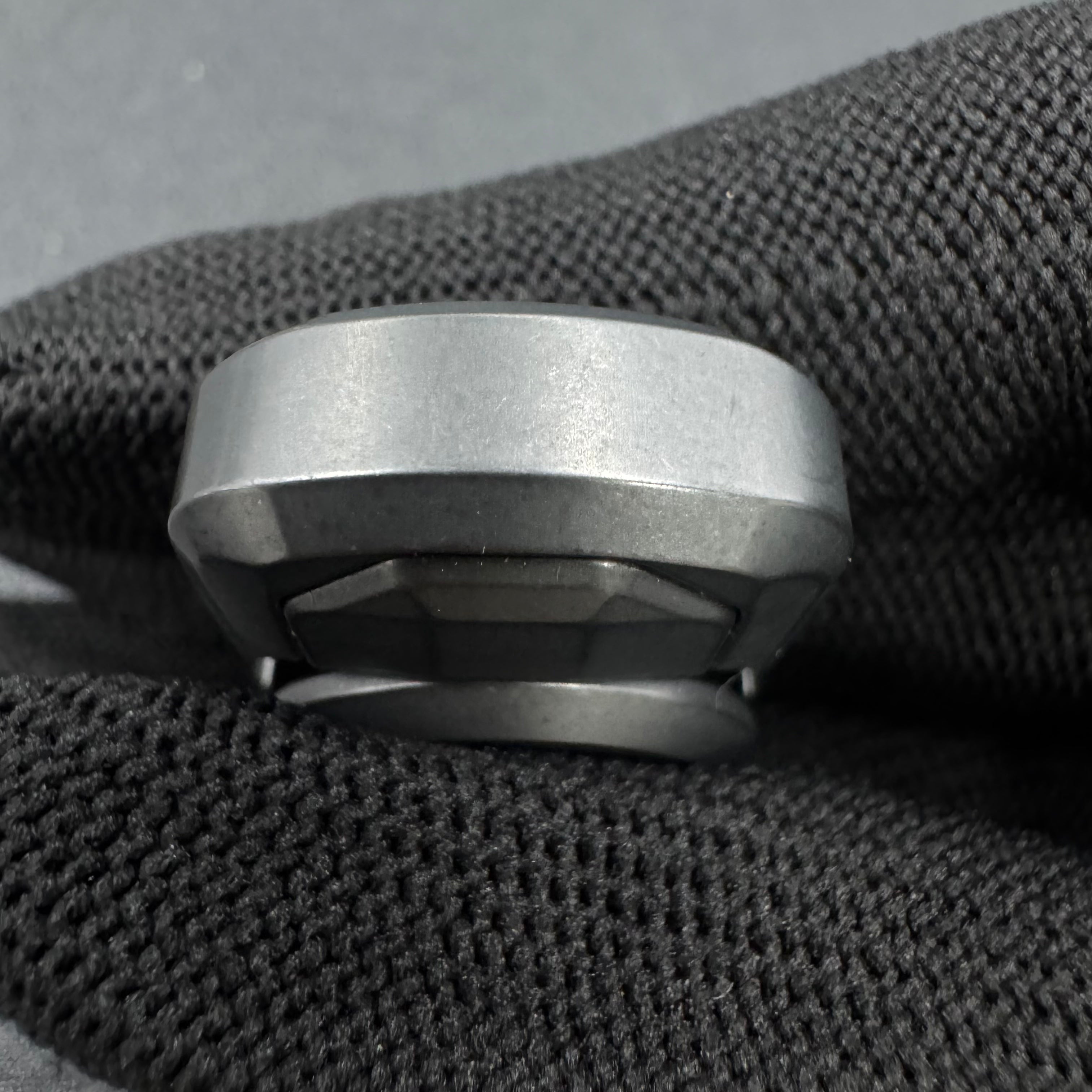Spin Armor Zirconium