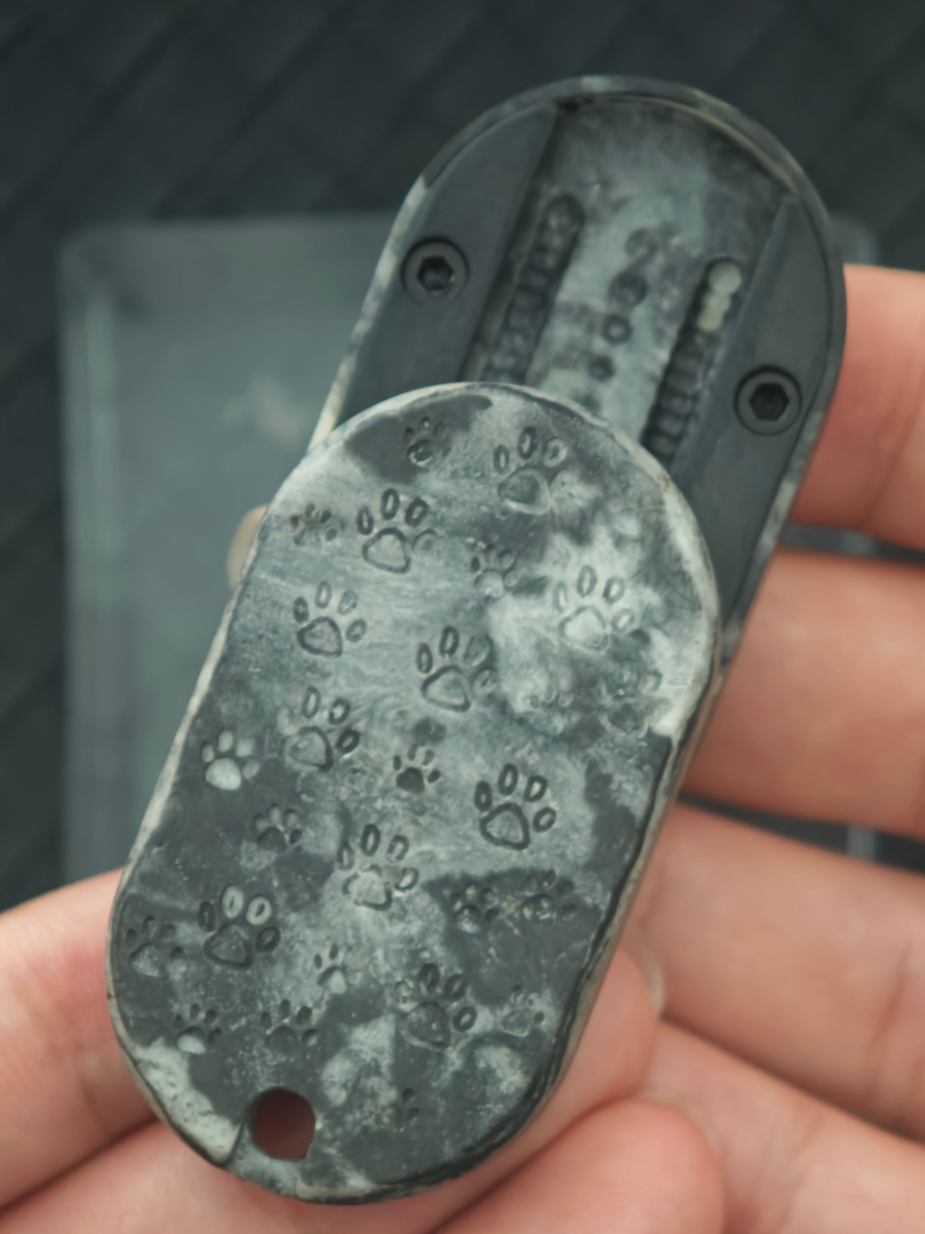 F2 Carbon Damascus