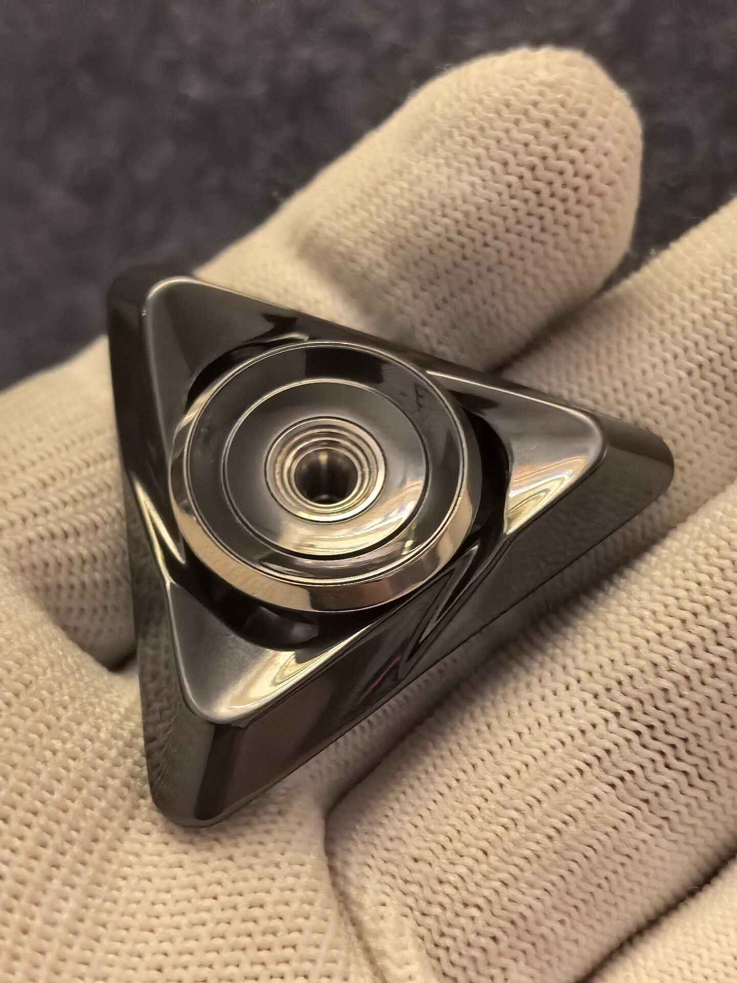 Ling Guang Spinner Zirconium Limited Edition
