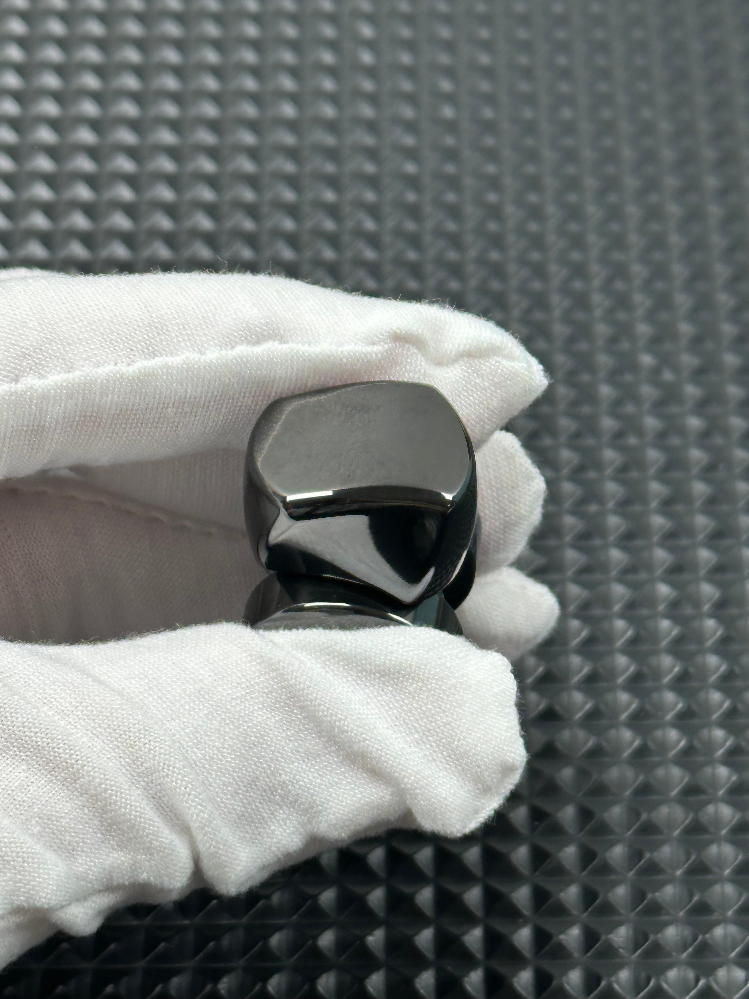 Zen Zirconium
