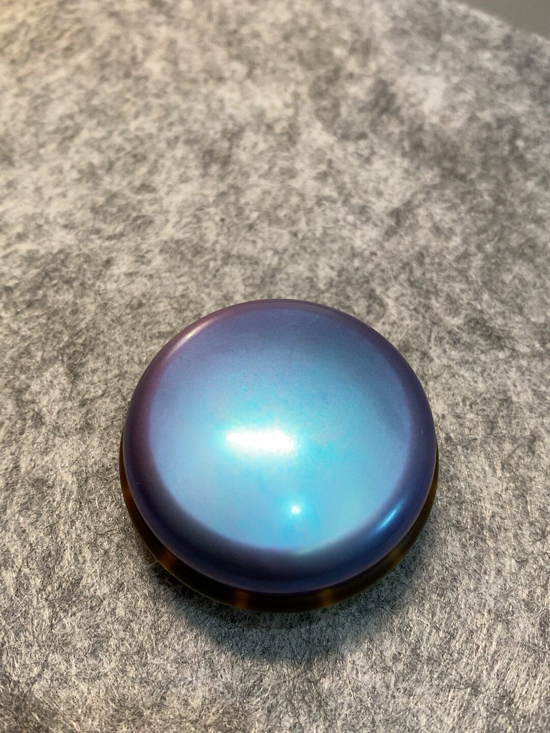 Macaron Titanium