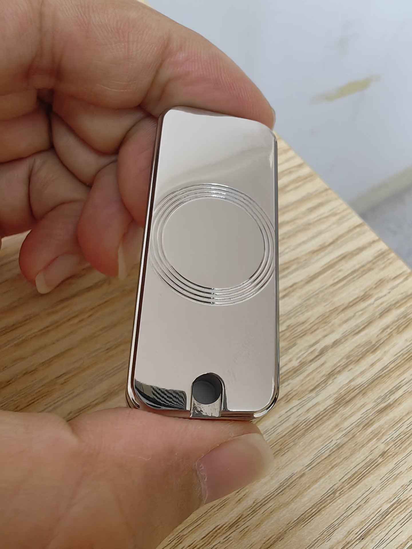 Sugar Cube Titanium