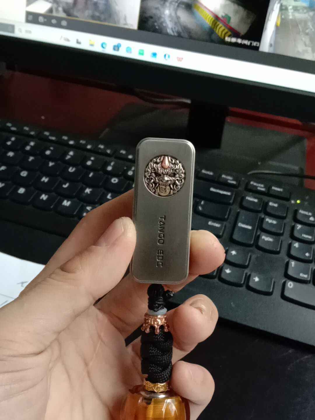 Sugar Cube Titanium
