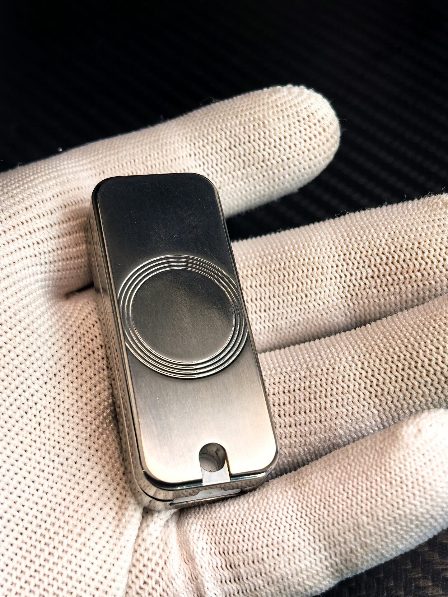Sugar Cube Titanium