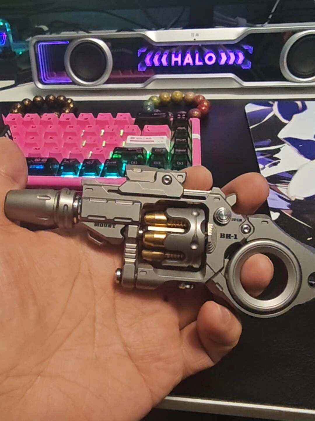 Breaker Titanium