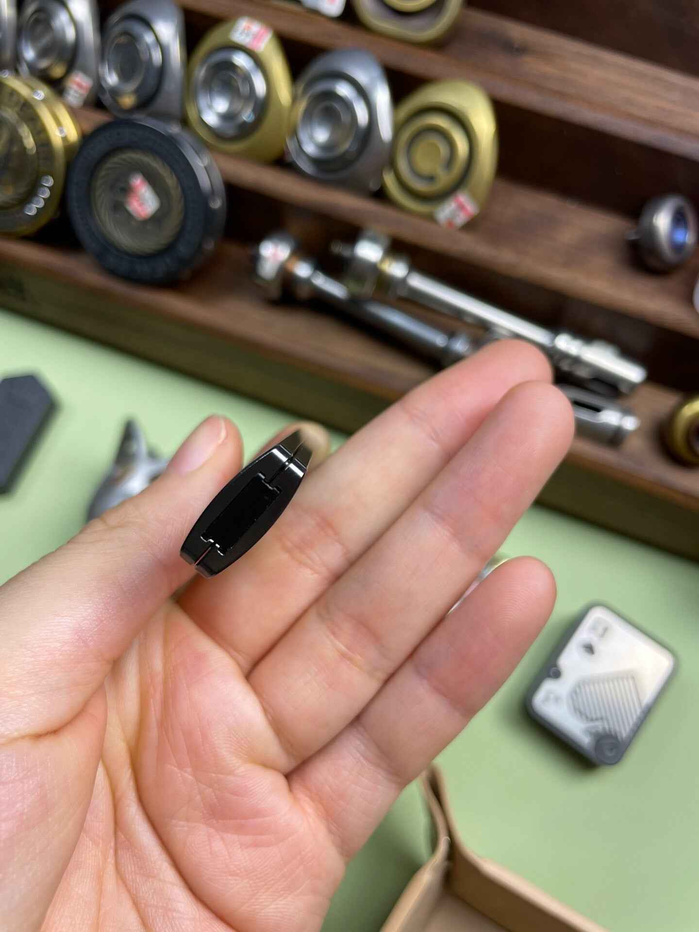 Ji Li 2.0 Zirconium