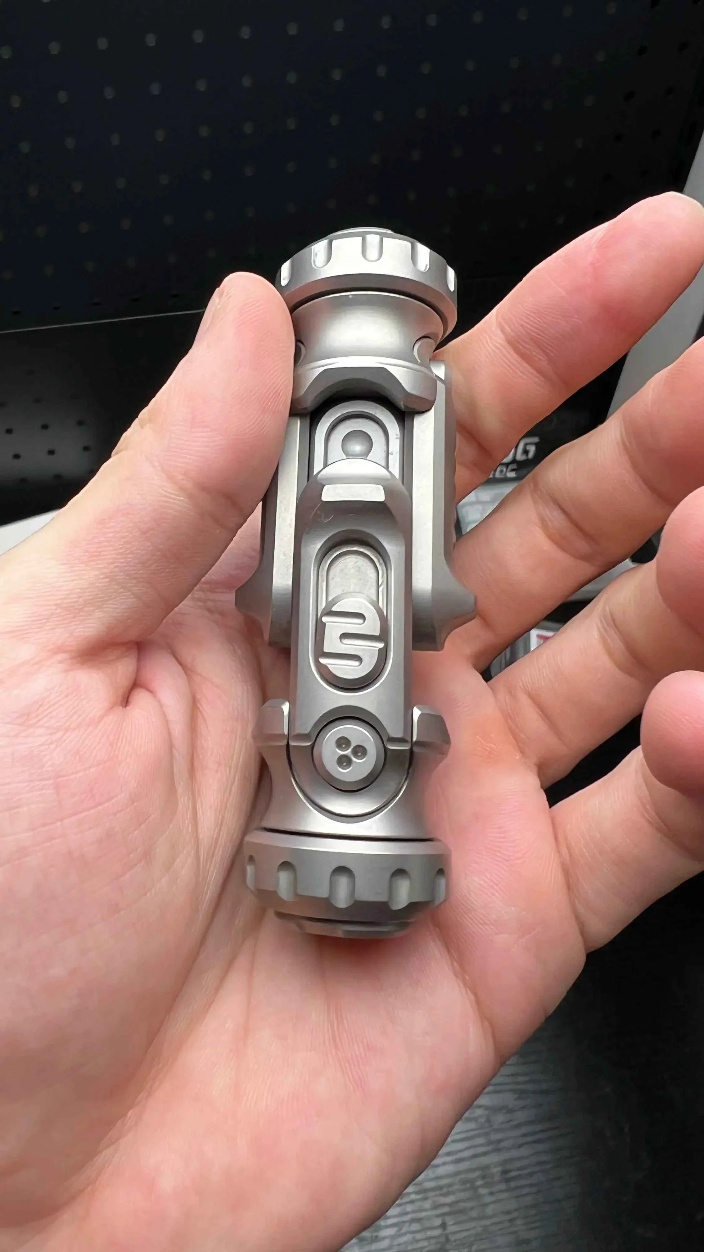 Shock Bomb Titanium