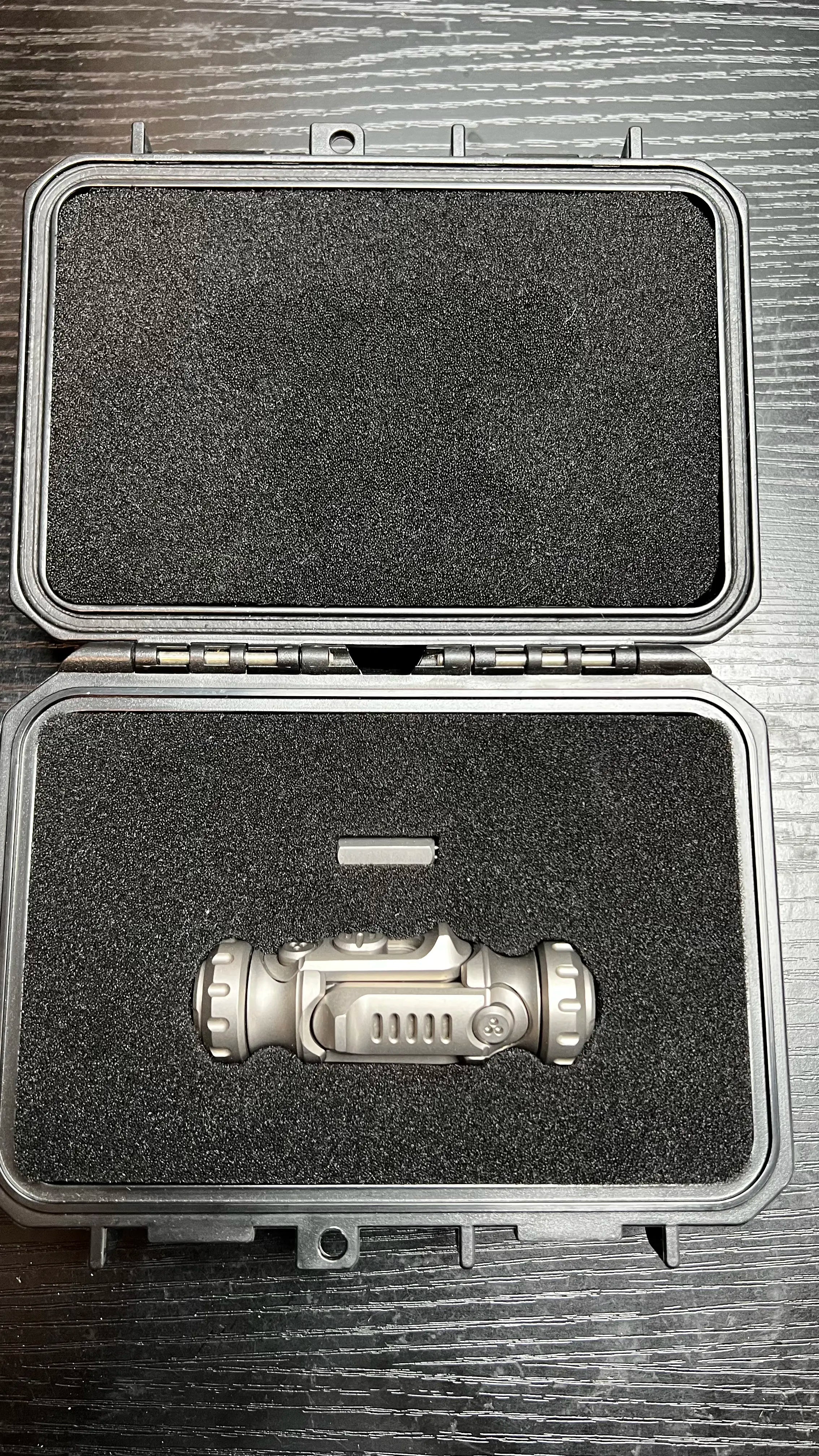 Shock Bomb Titanium