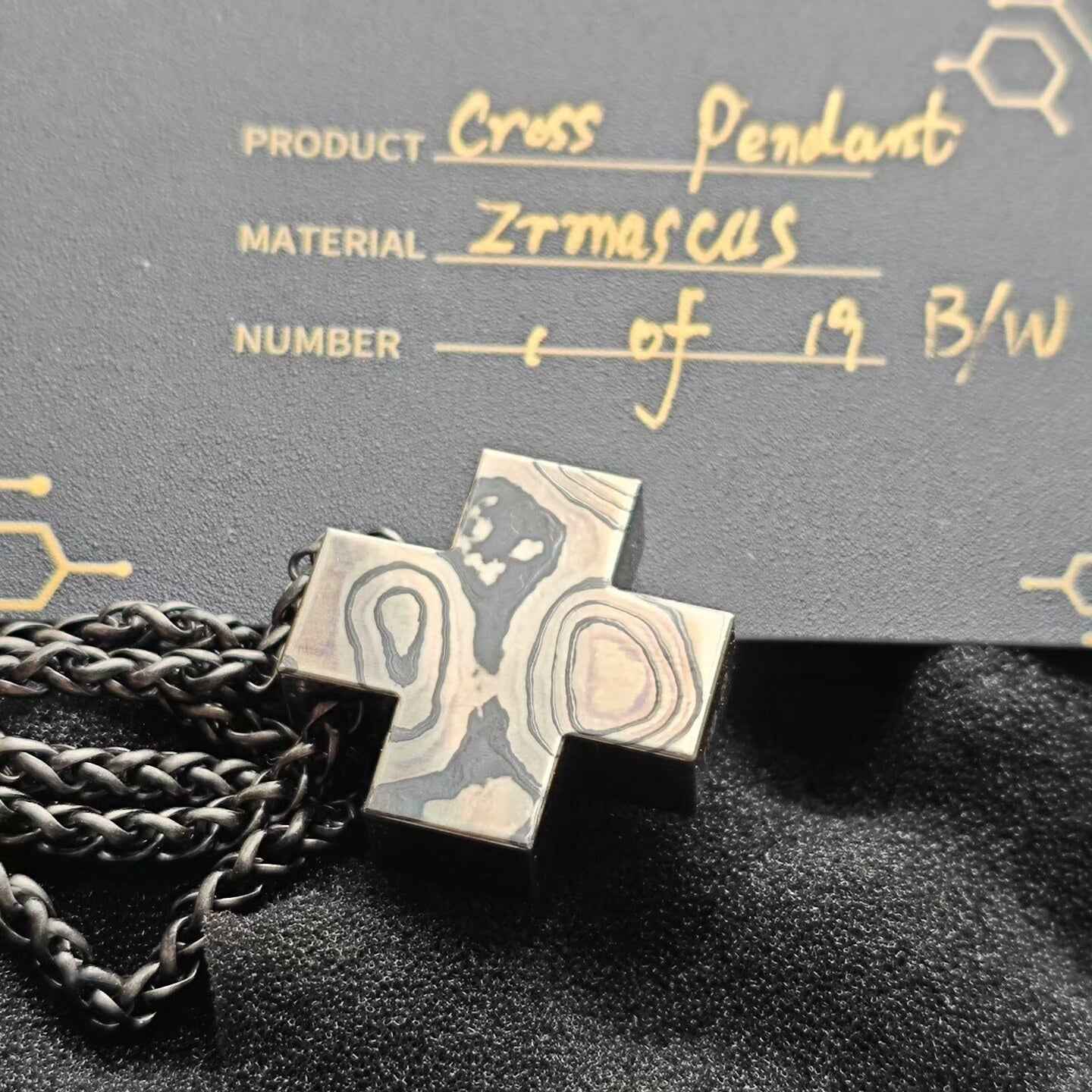 TiNB Malta Cross Pendant