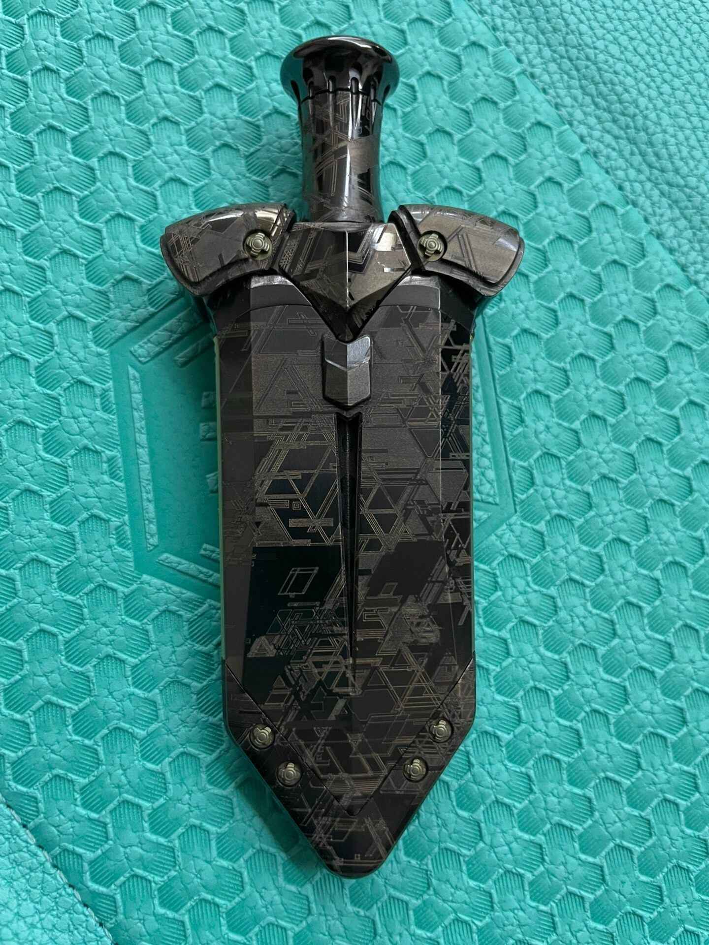 Aroundight Zirconium
