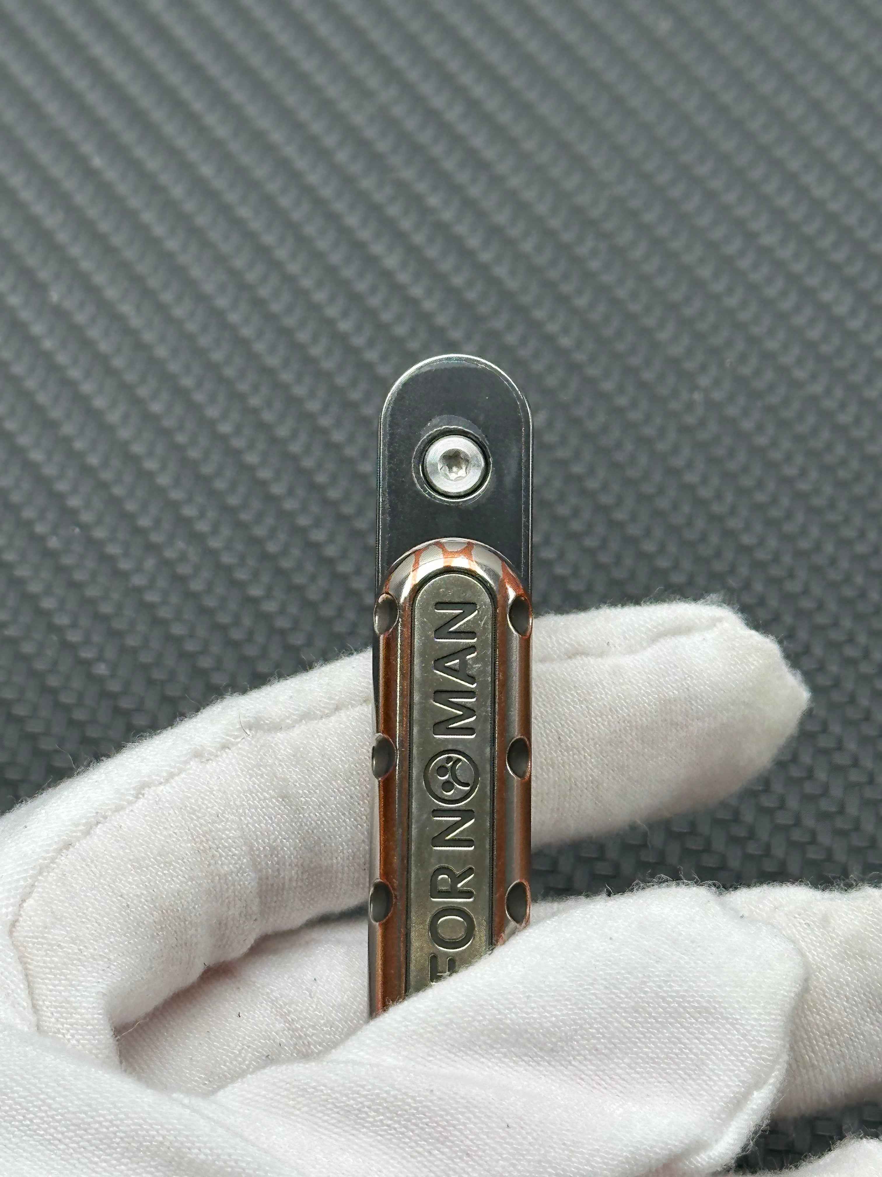 Top-D Superconductor