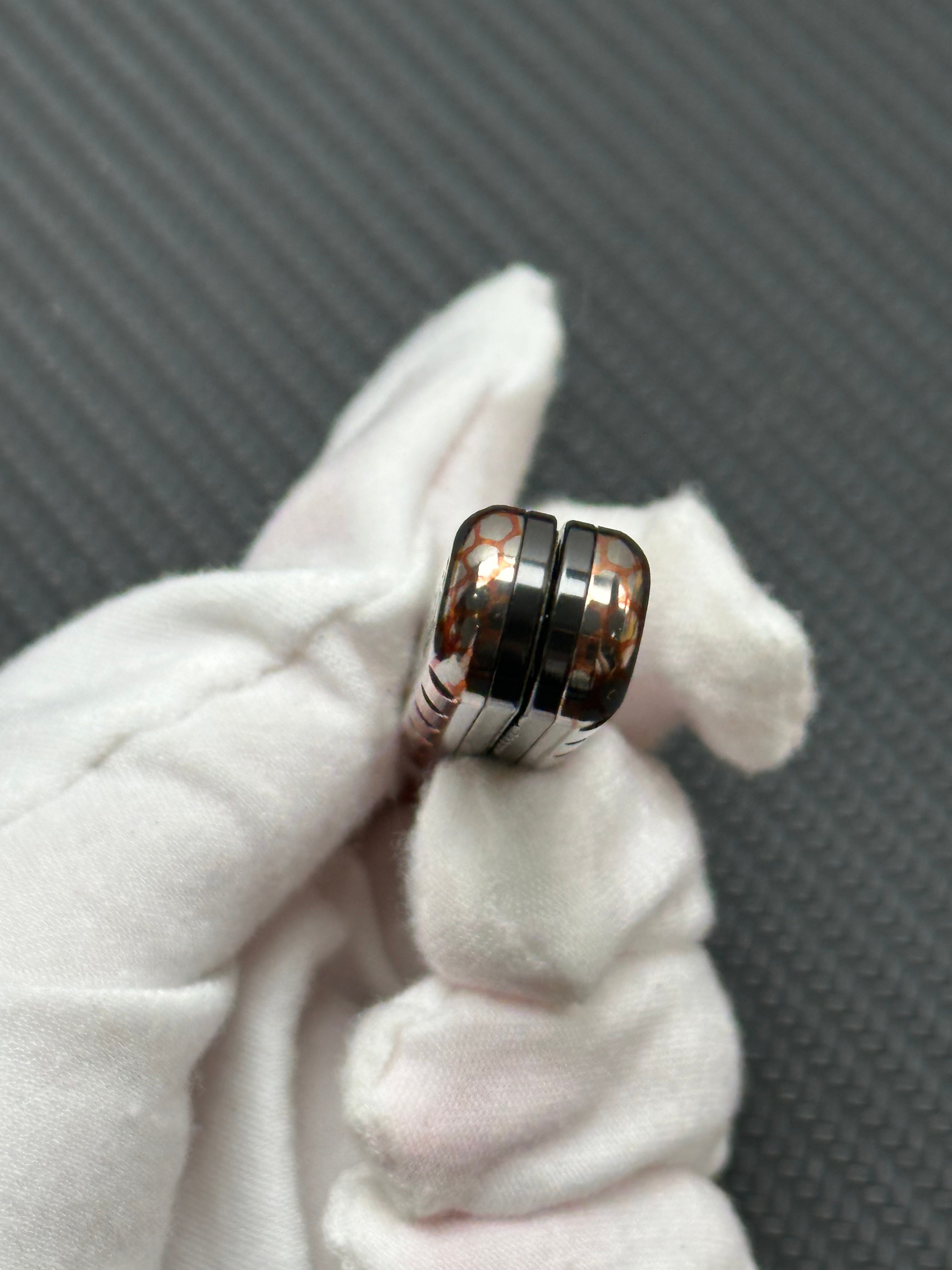 Top-D Superconductor