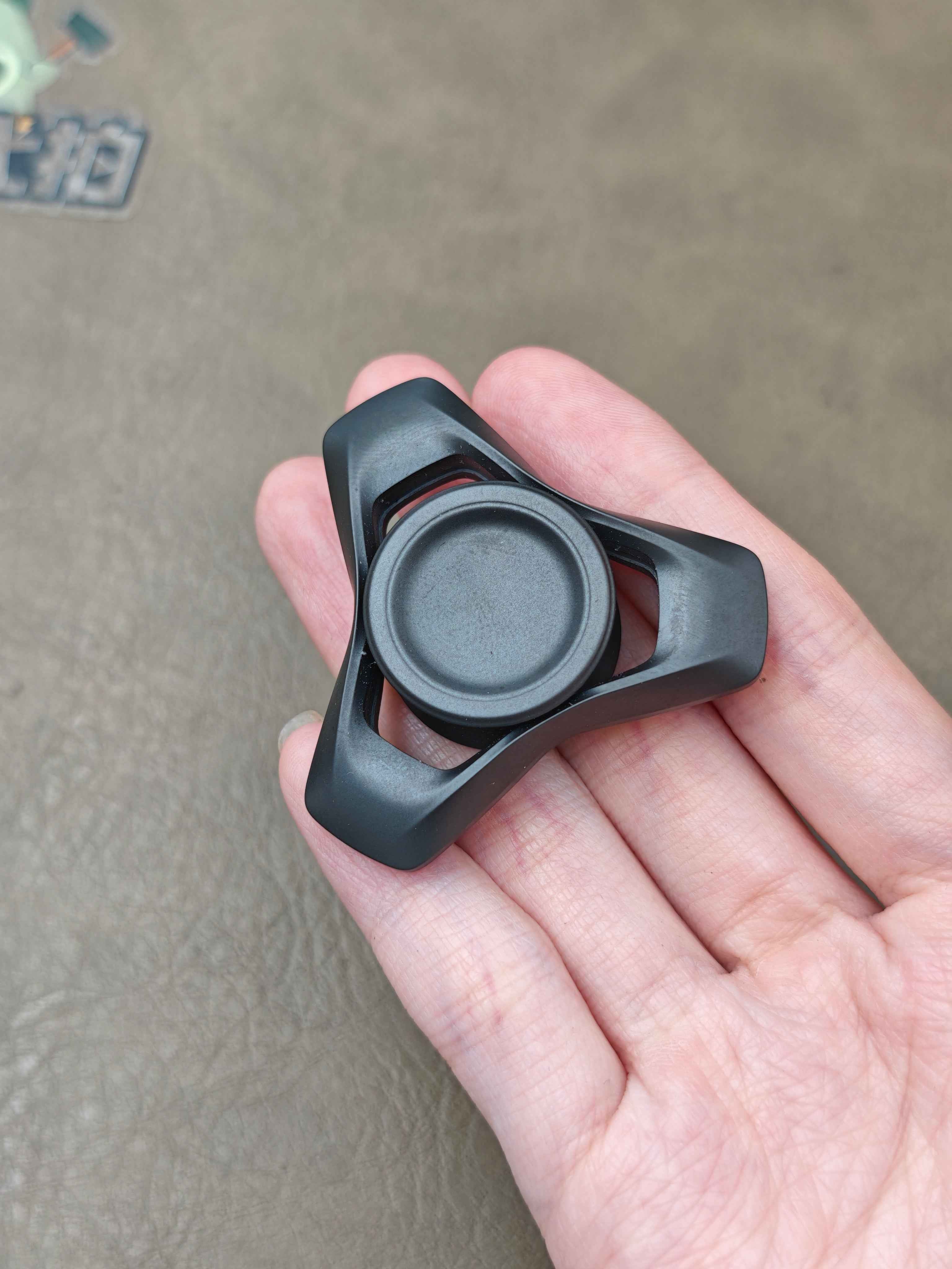 Liquid Zirconium