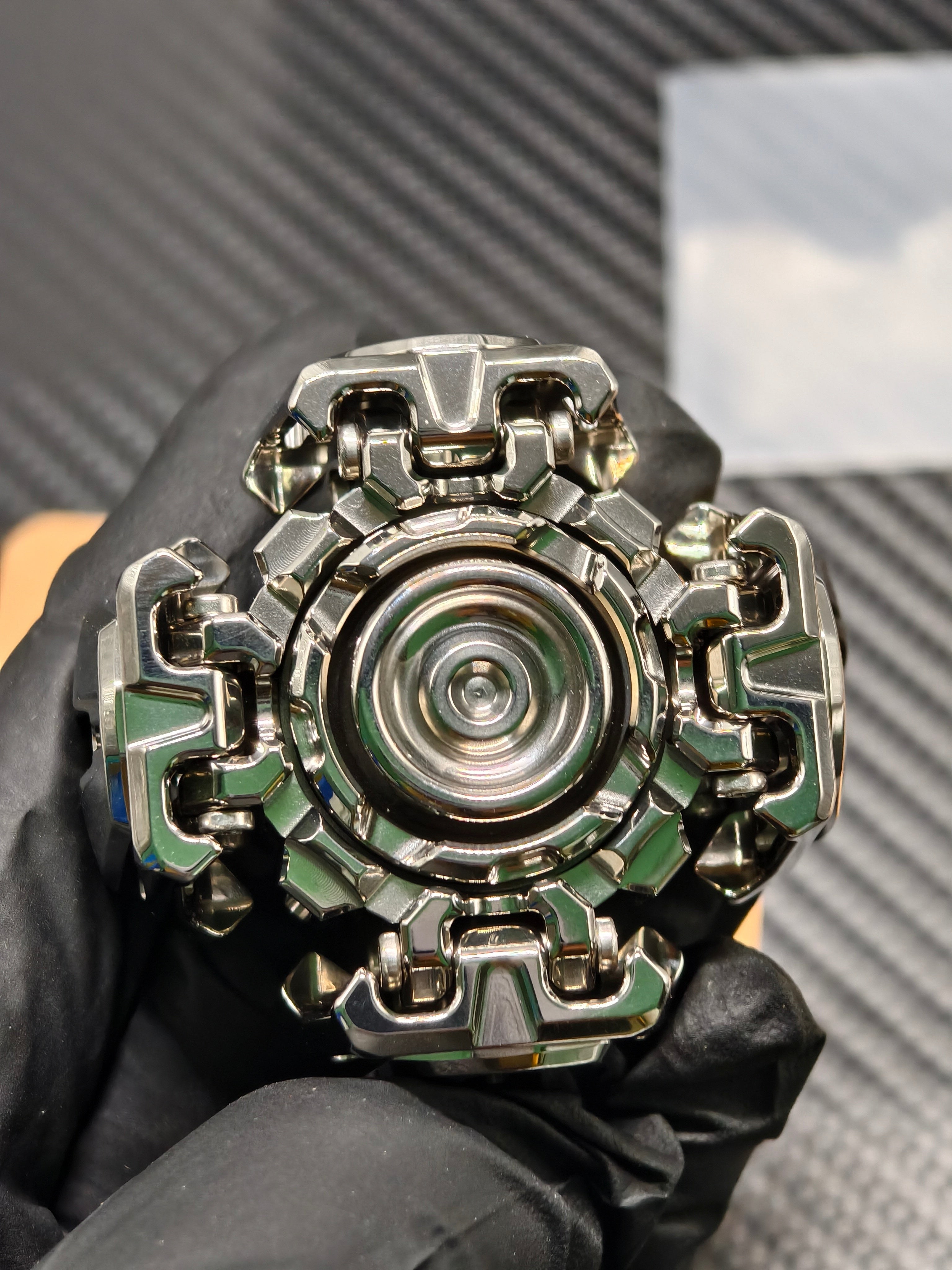 Ancient Iron Shell Opening Titanium Polished