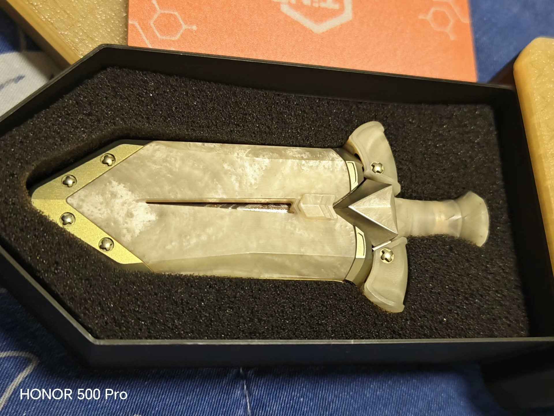 Ghost Lantern Lake Sword G10