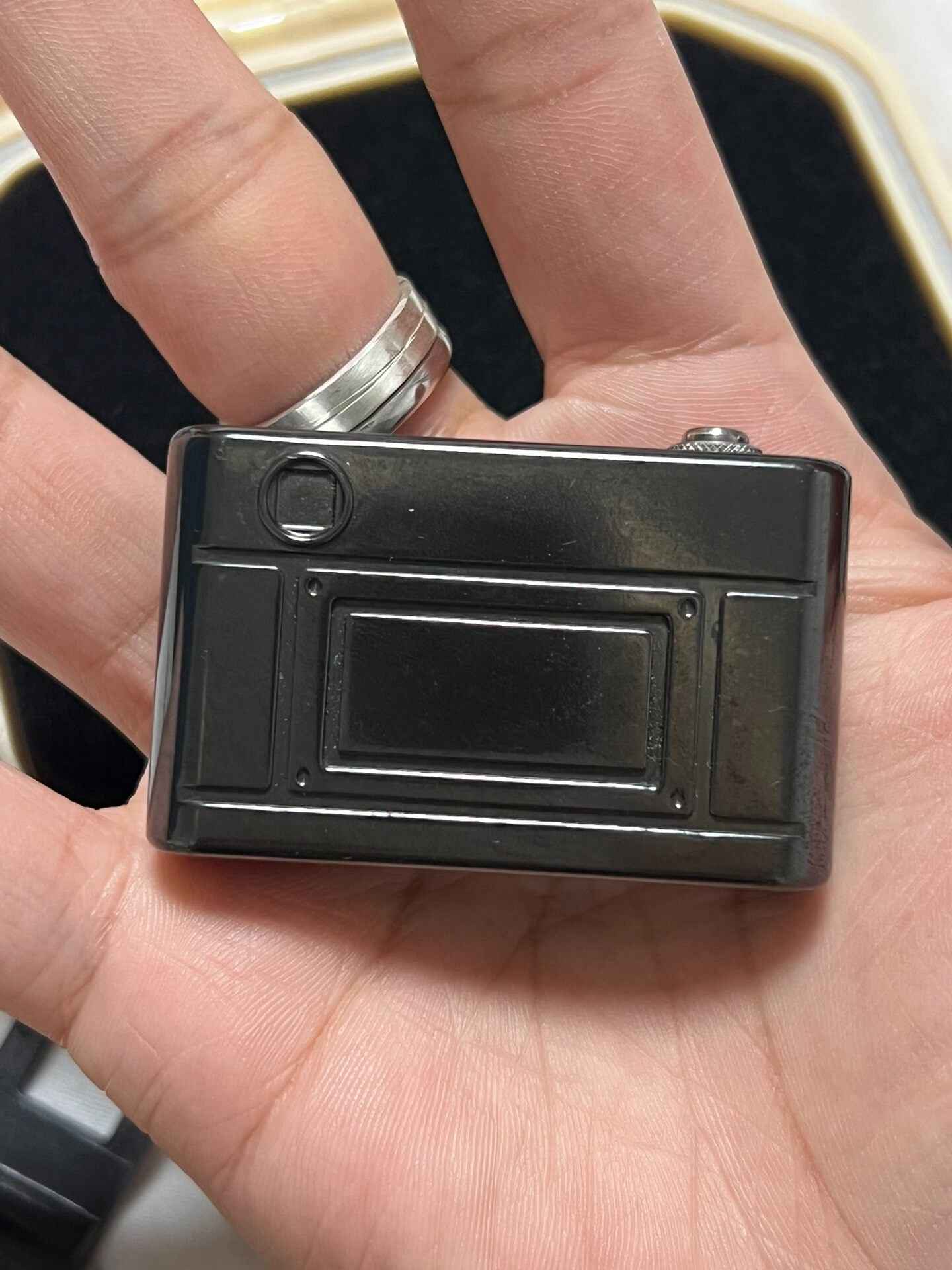 Camera M Zirconium