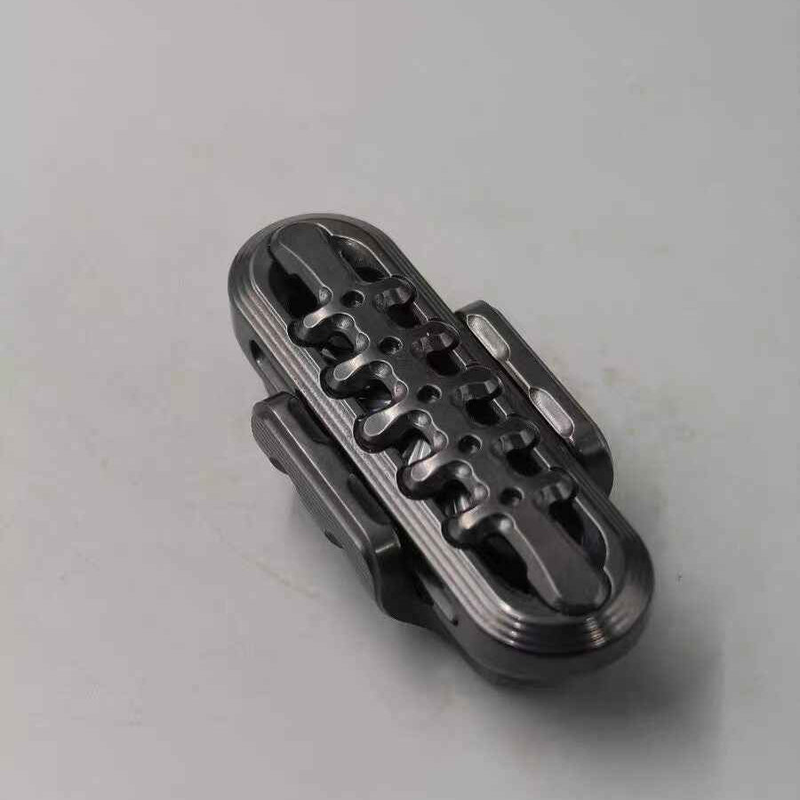 EXOSKELETON, Zirconium