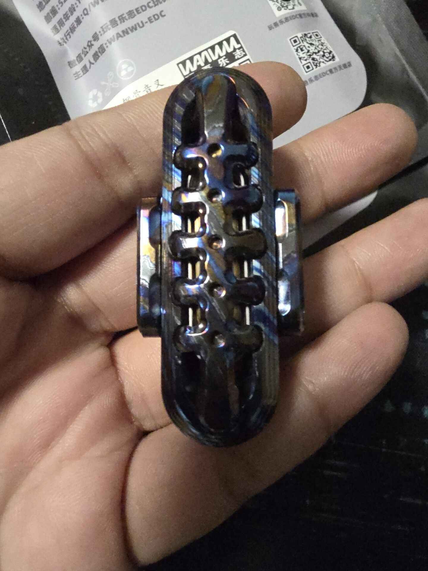 EXOSKELETON Zircuti